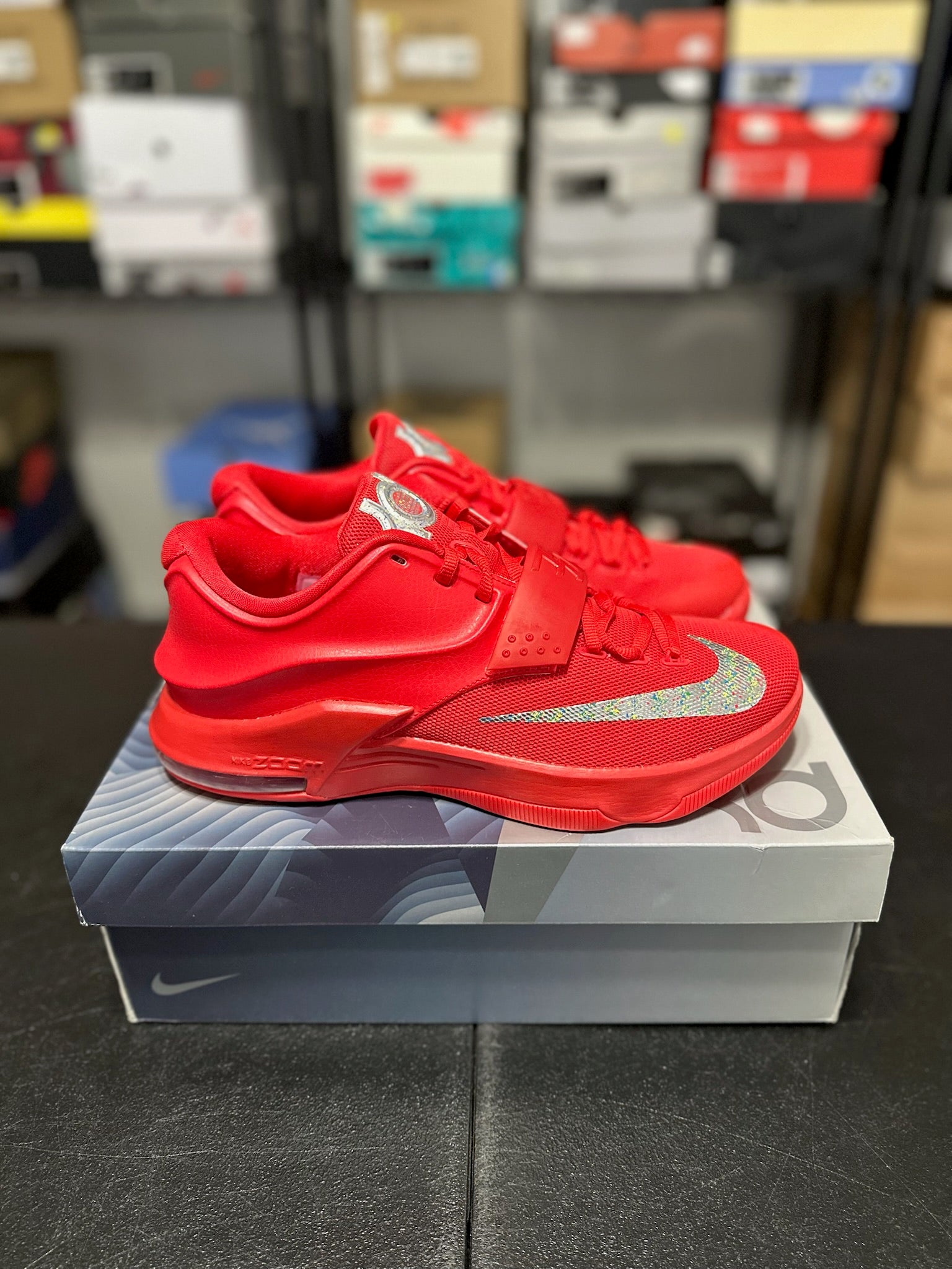 Size 9 - KD 7 Global Game