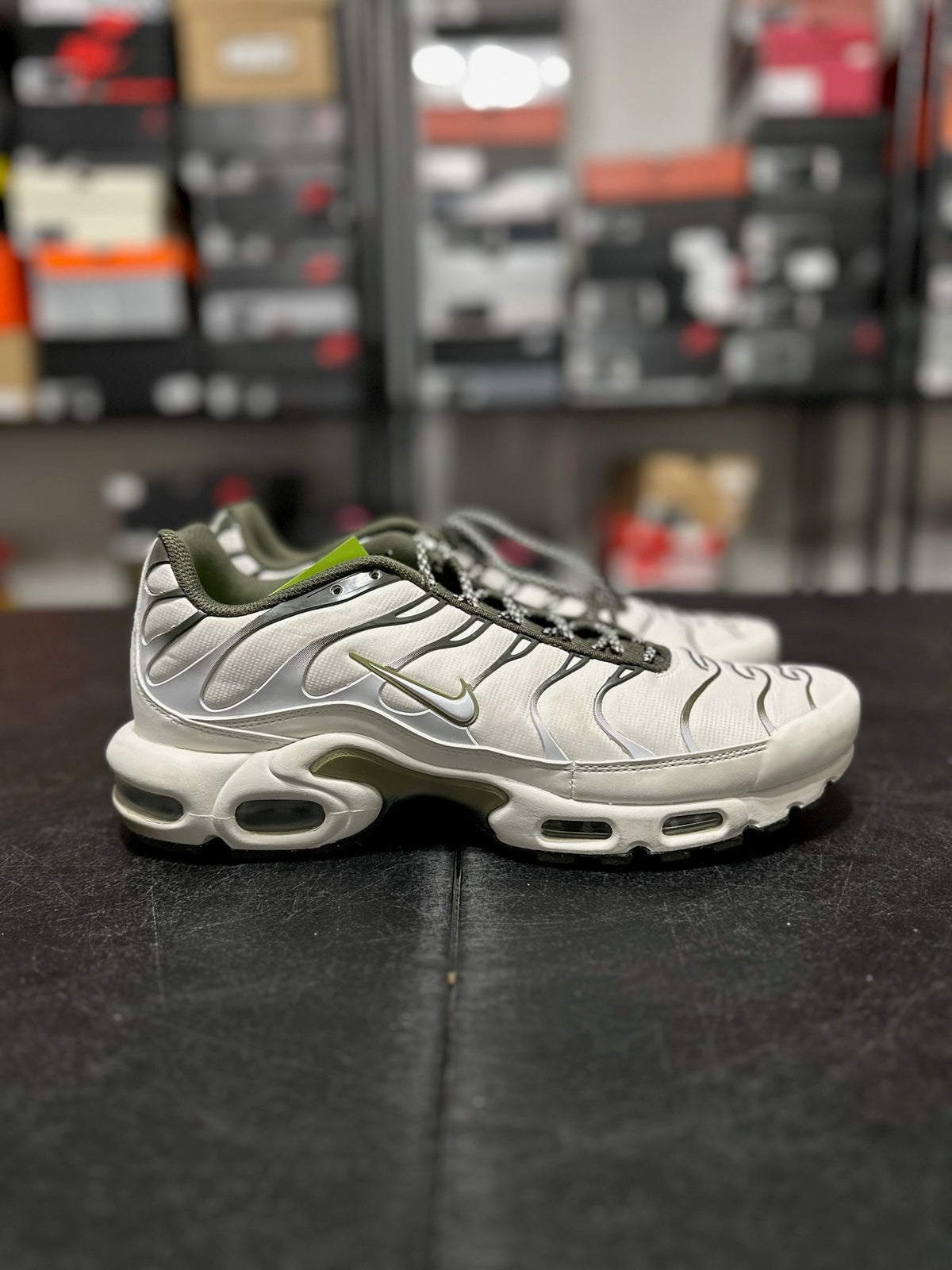 Size 10.5 - AM Plus Phantom Cargo Khaki