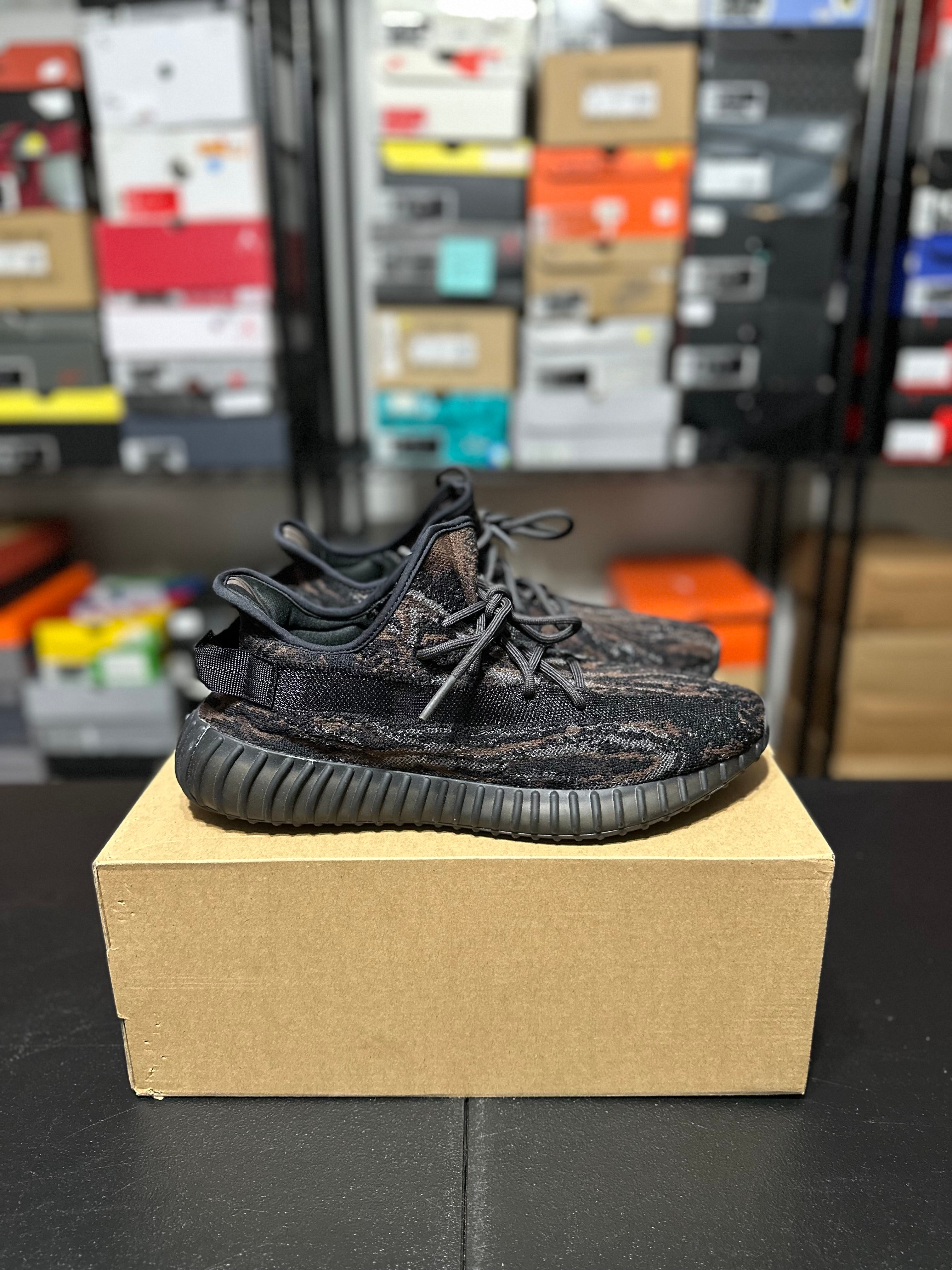 Size 12 - YZY 350 mx rock