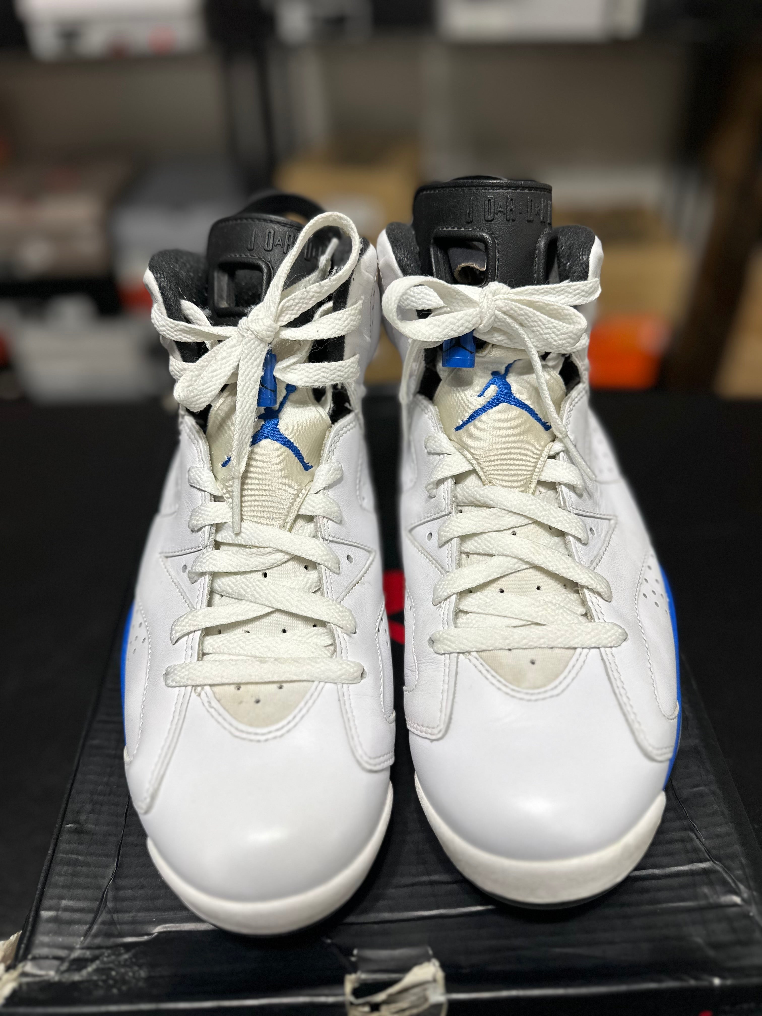 Size 9 - J6 sport blue