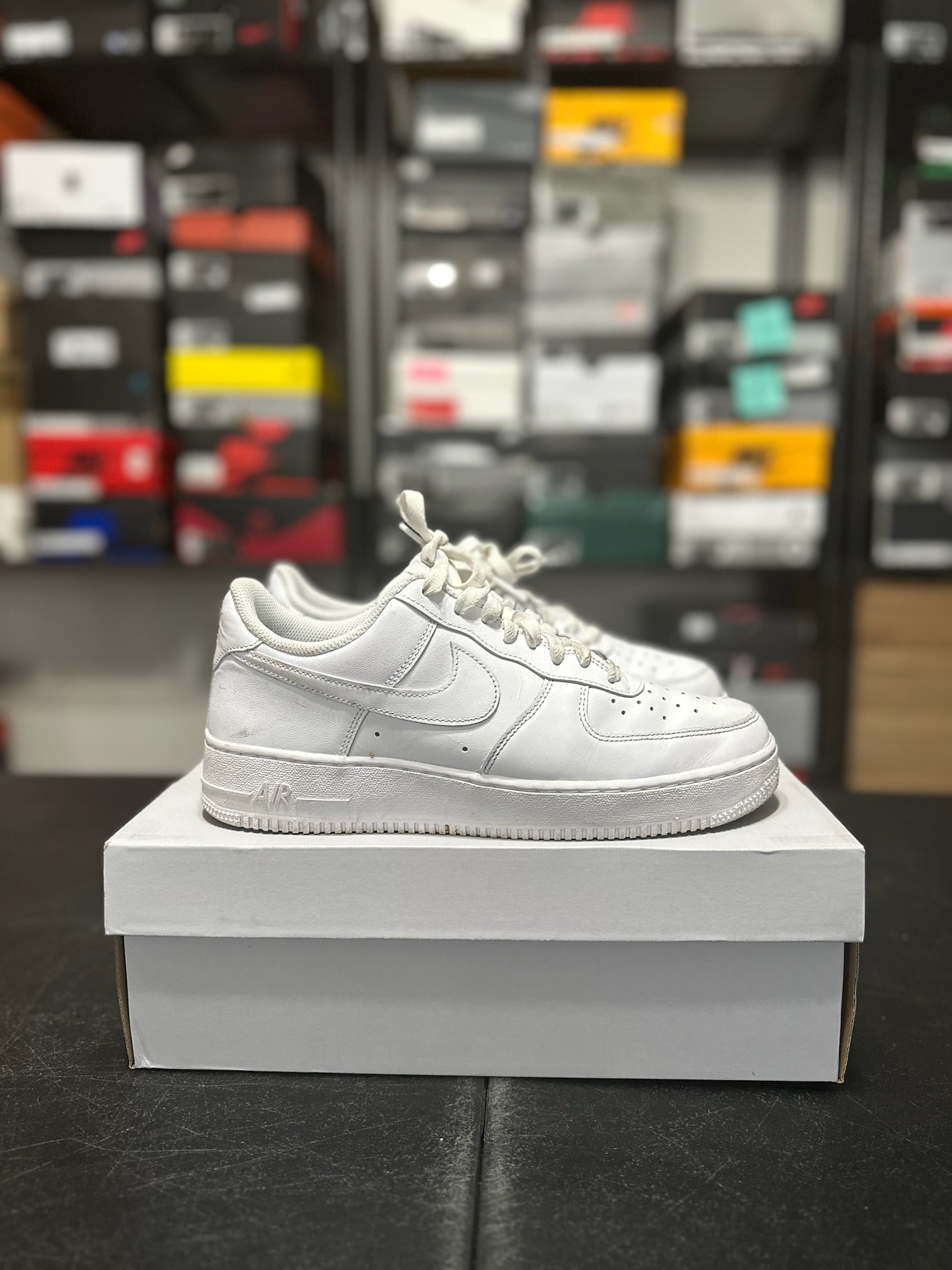 Size 9 - AF 1 ‘07 White