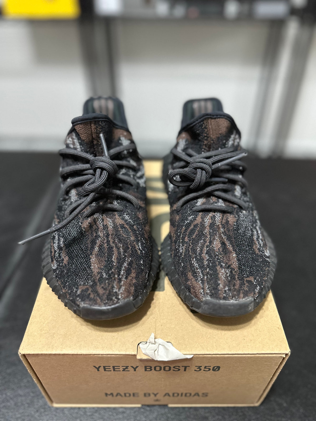 Size 6 - YZY 350 Mx rock