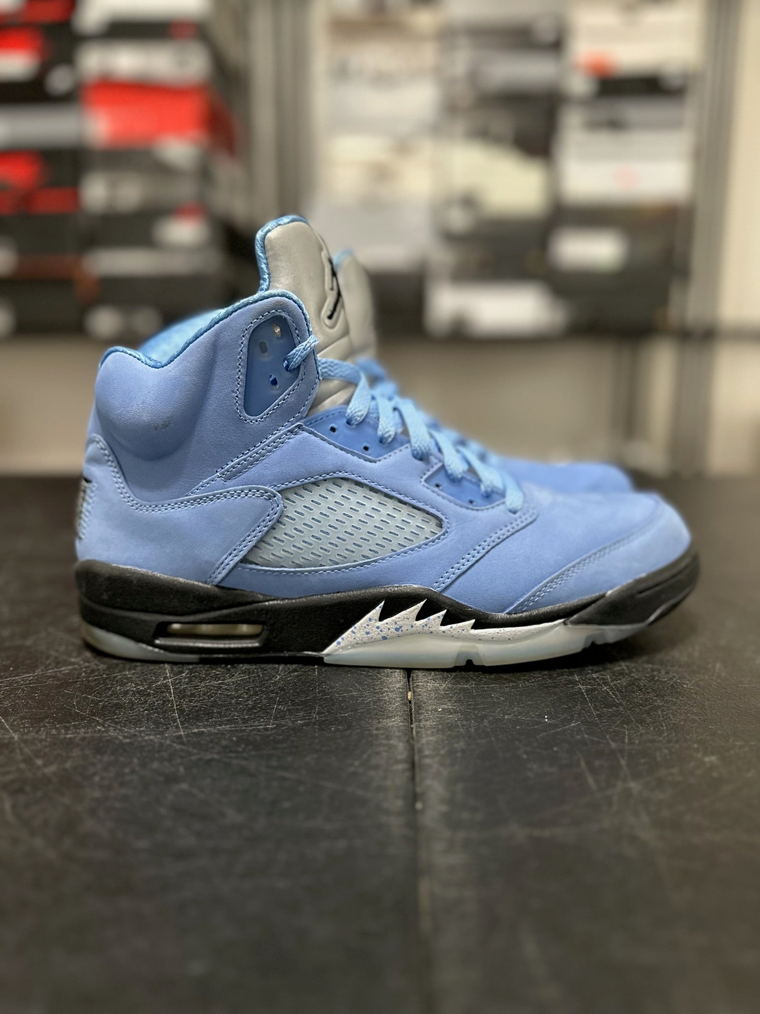 Size 11 - J5 UNC University Blue