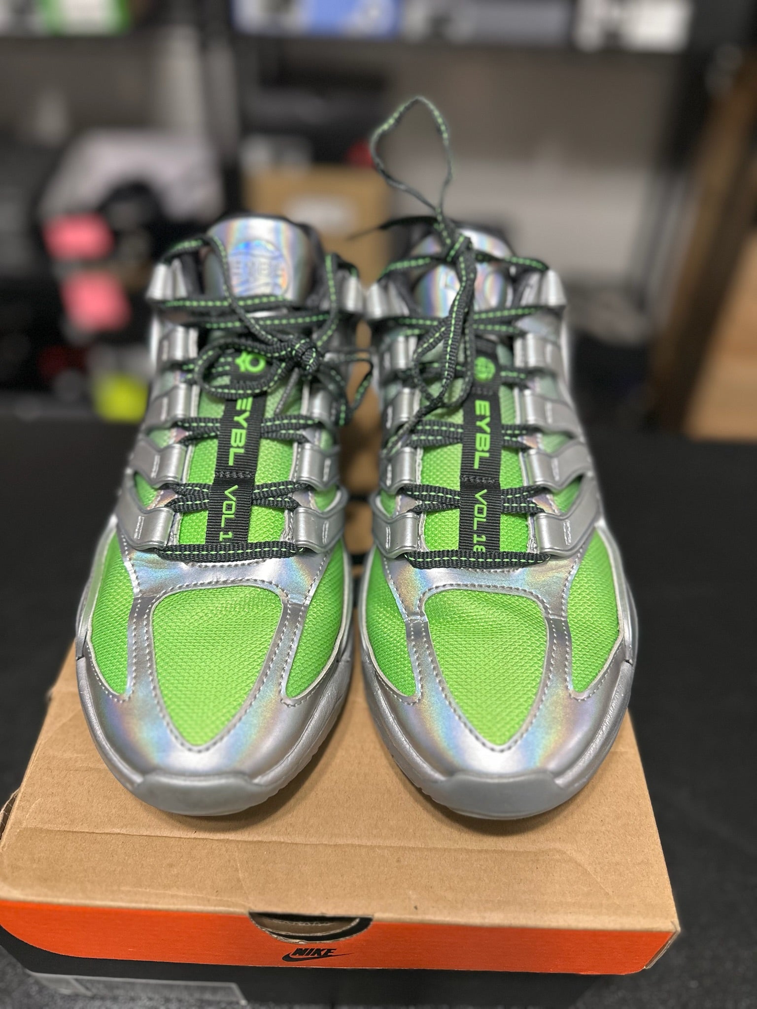 Size 10 - KD 18 EYBL