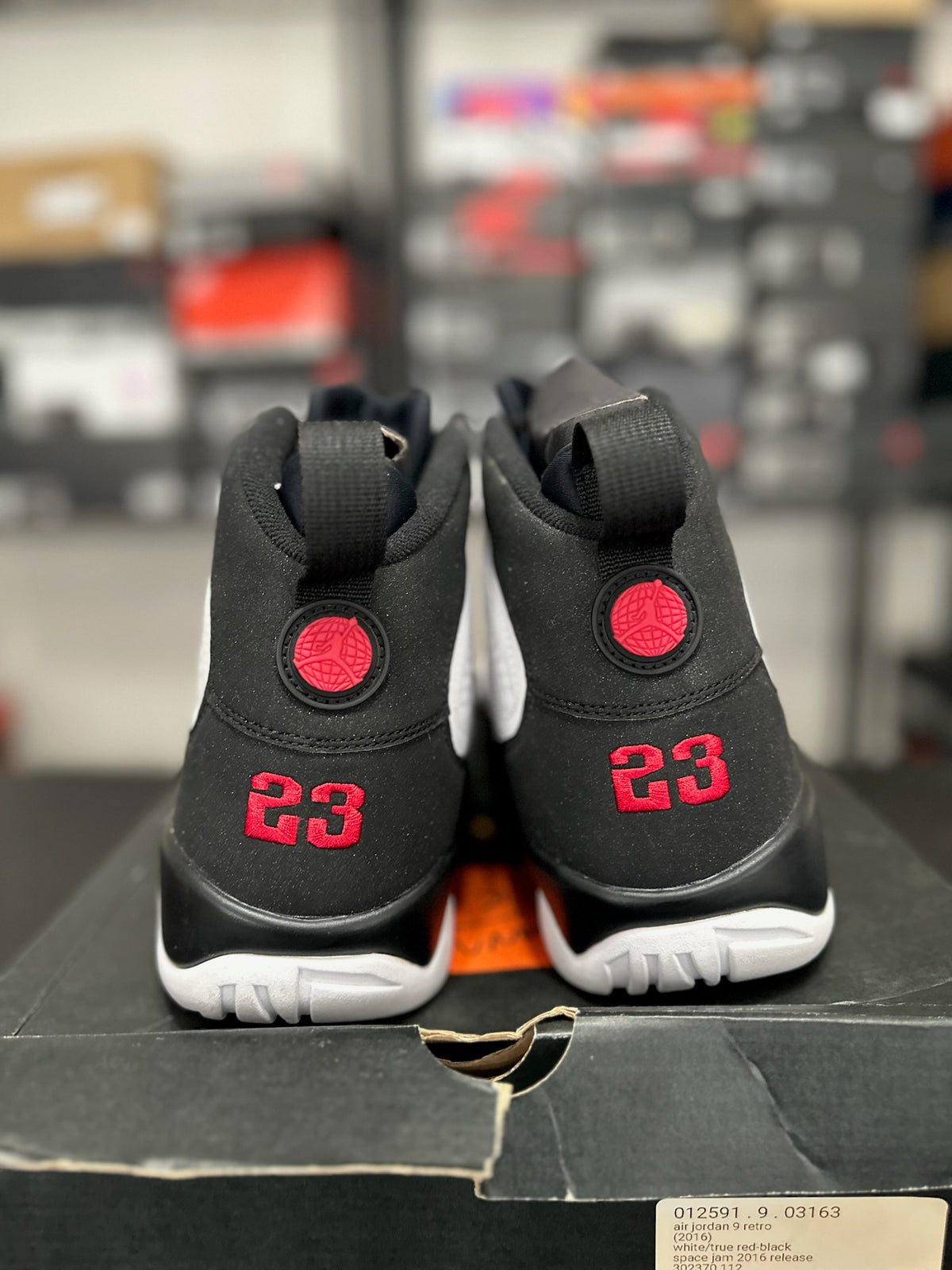 Size 14 - J9 OG