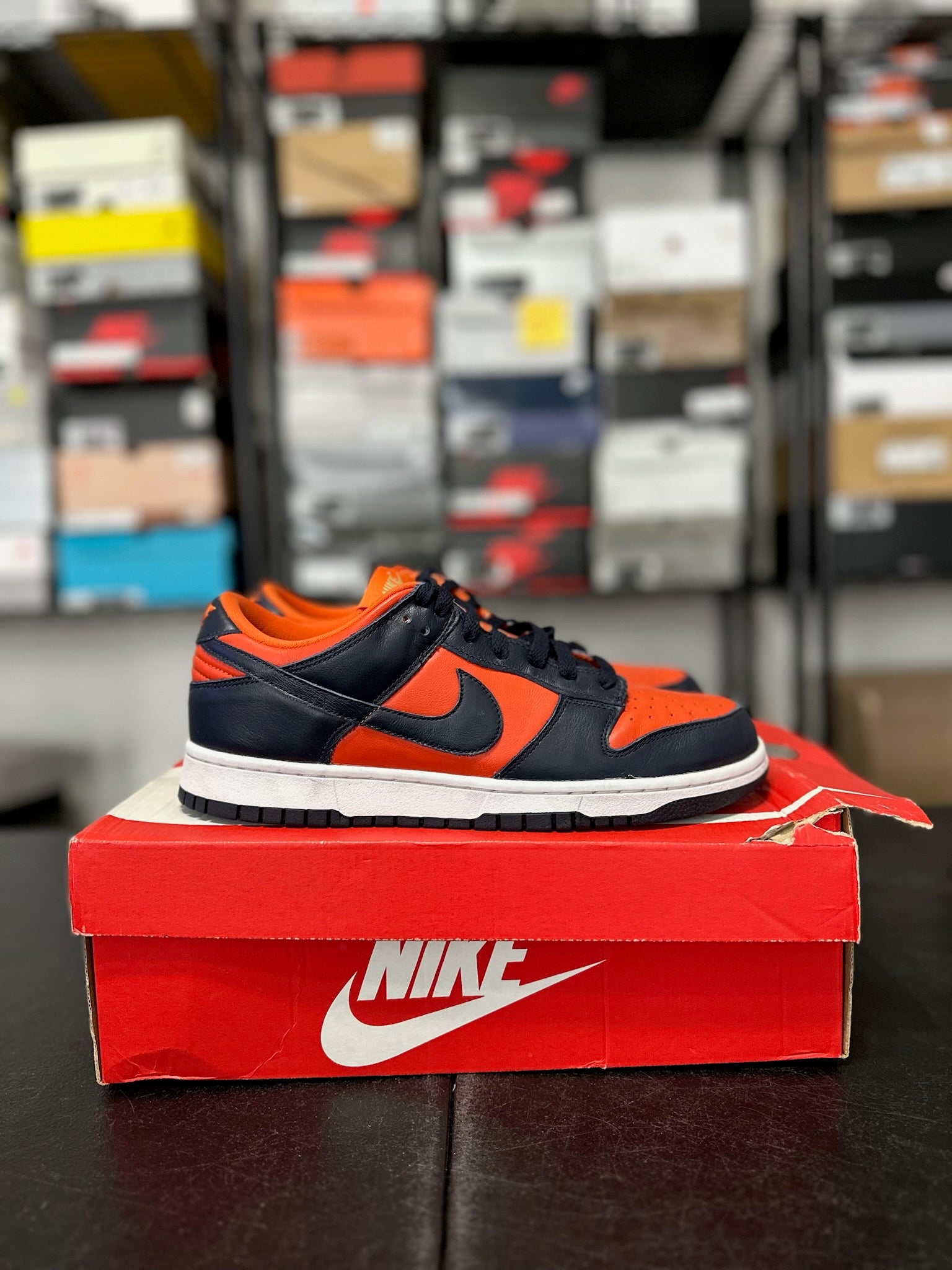 Size 9.5 - Dunk Low SP Champ Colors University Orange Marine