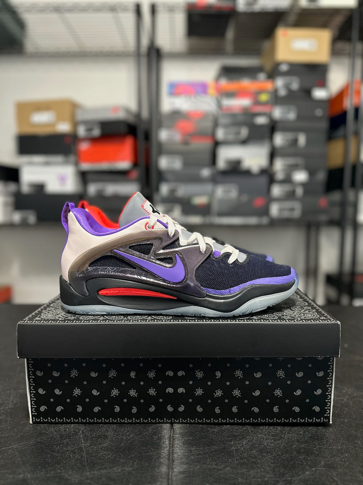 Size 13 - KD 15 9th Wonder Charles Douthit DS