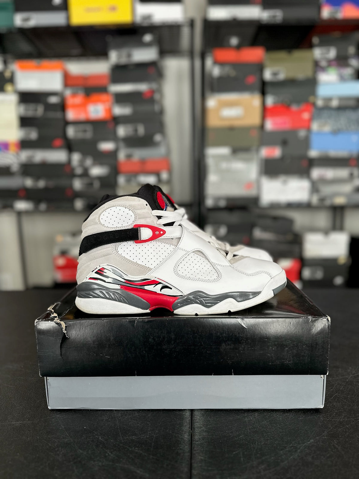 Size 12 - j8 white true red