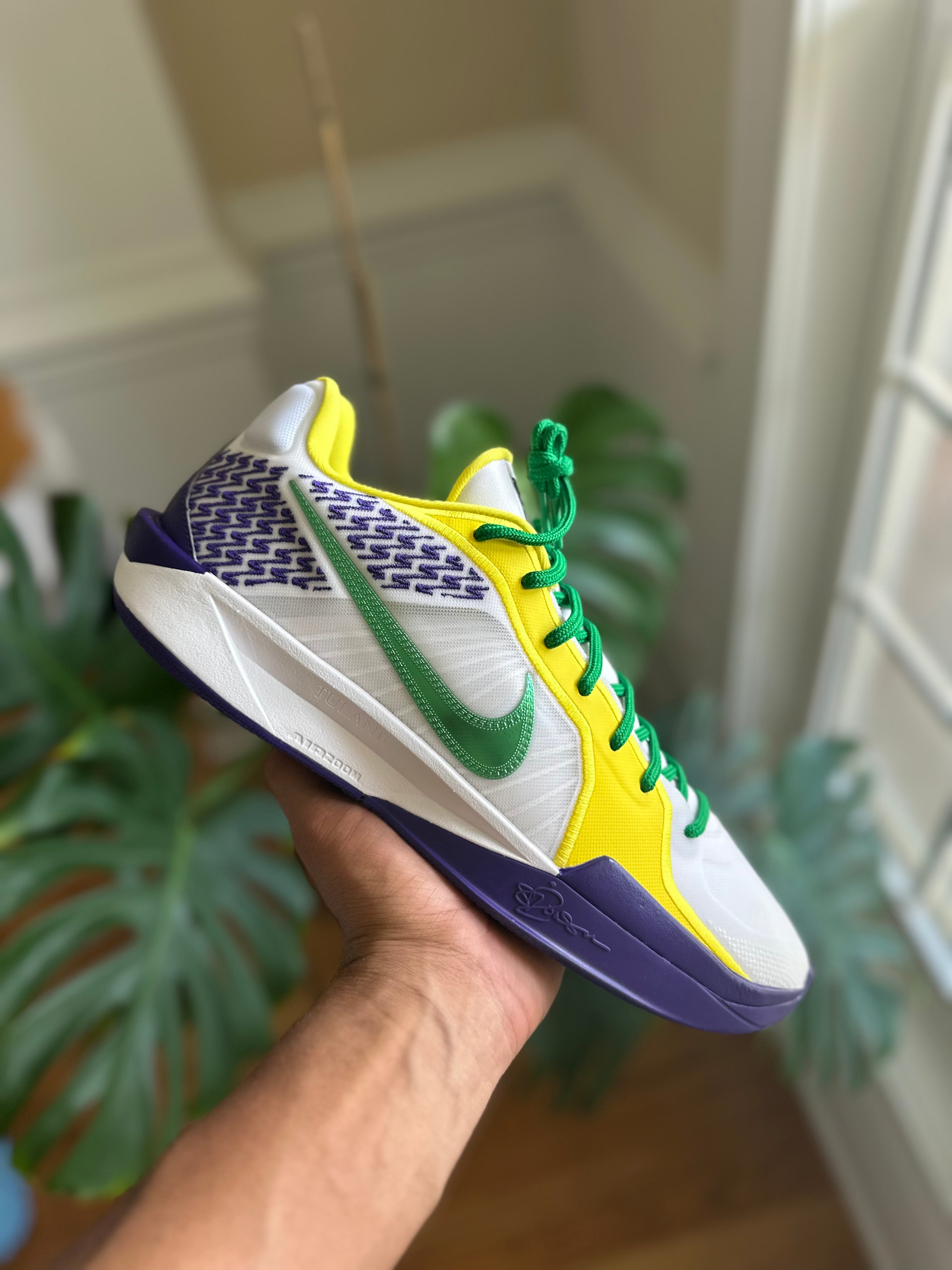 Size 11.5 - Nike id Sabrina 2 DS