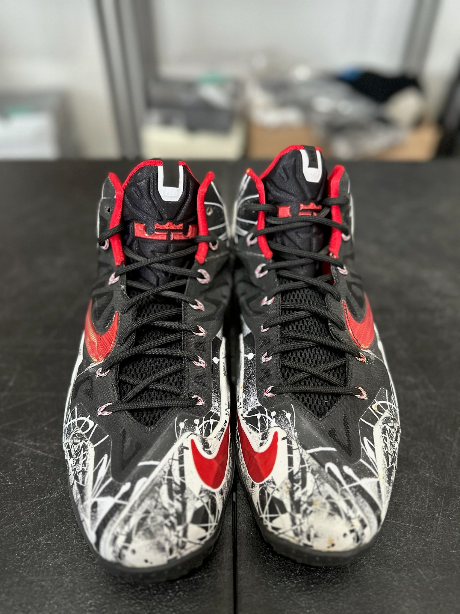 Size 12 - LeBron 11 Graffiti