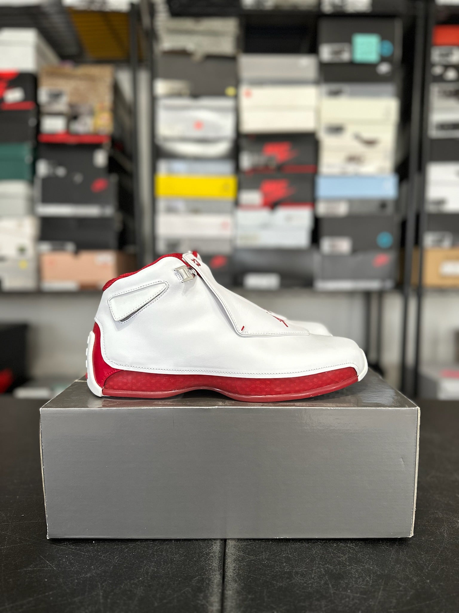 Size 12 - J18 White Red