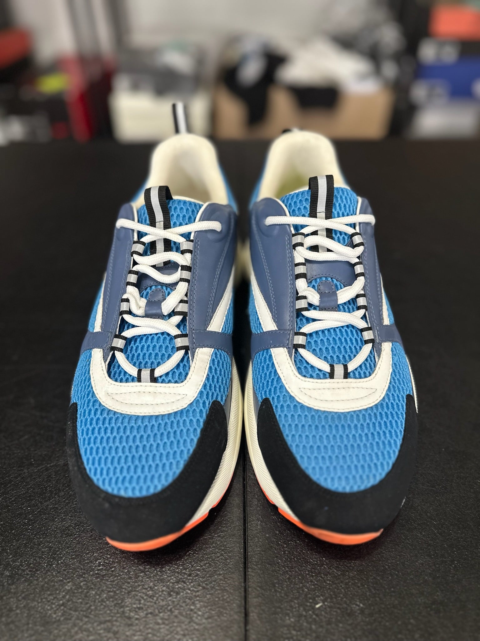 Size 12 - (45) Dior b22 blue/white