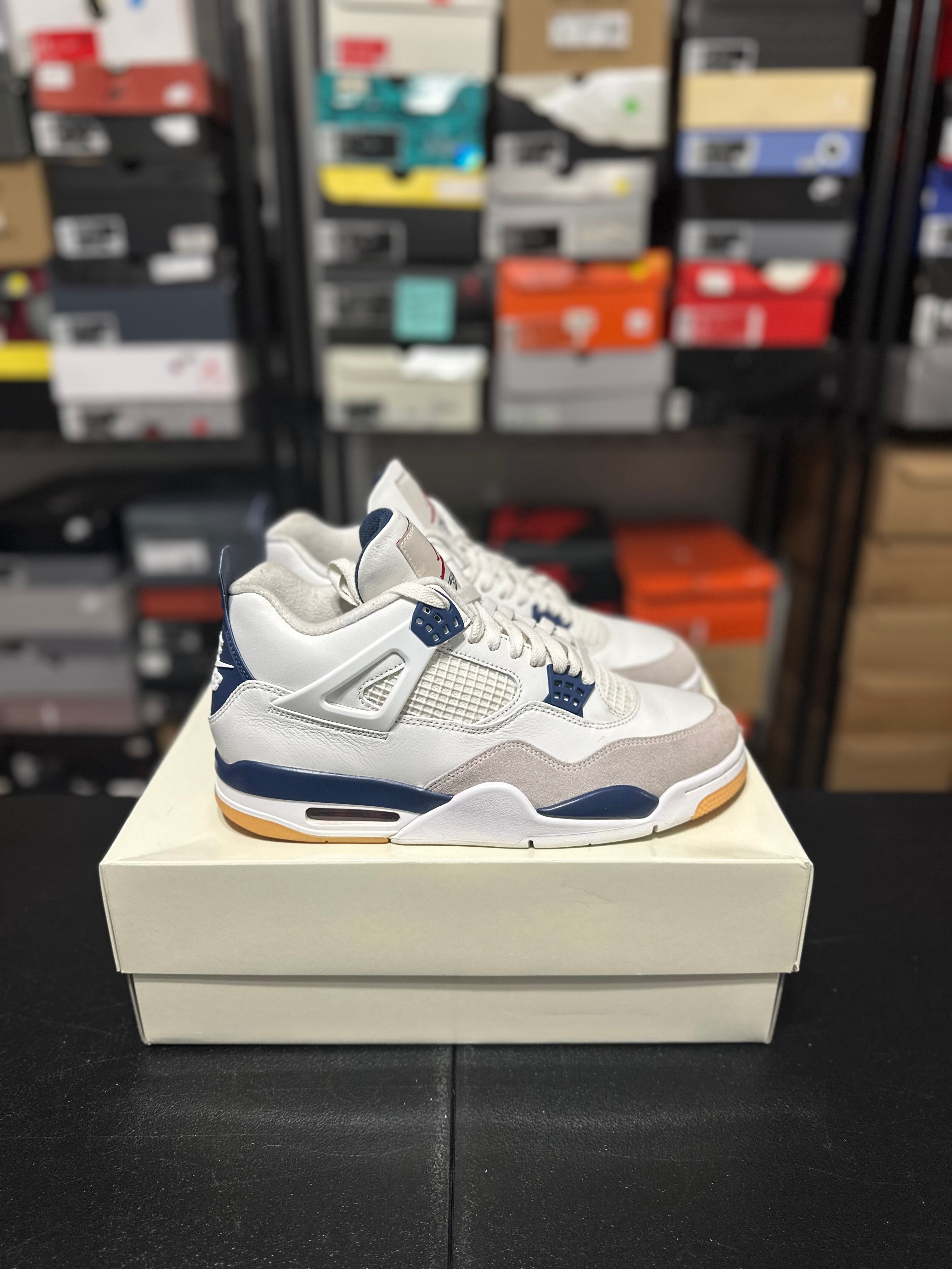 Size 10.5 - J4 SB navy