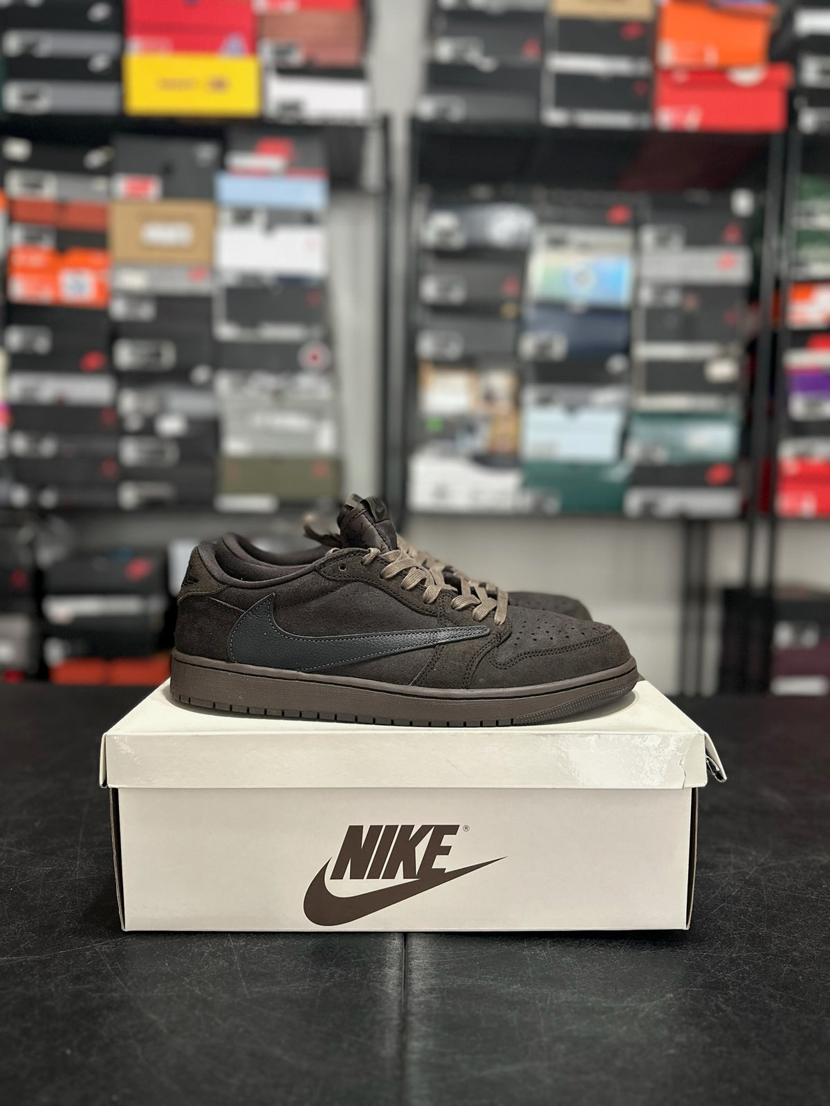 Size 12 - j1 low Travis Scott velvet brown