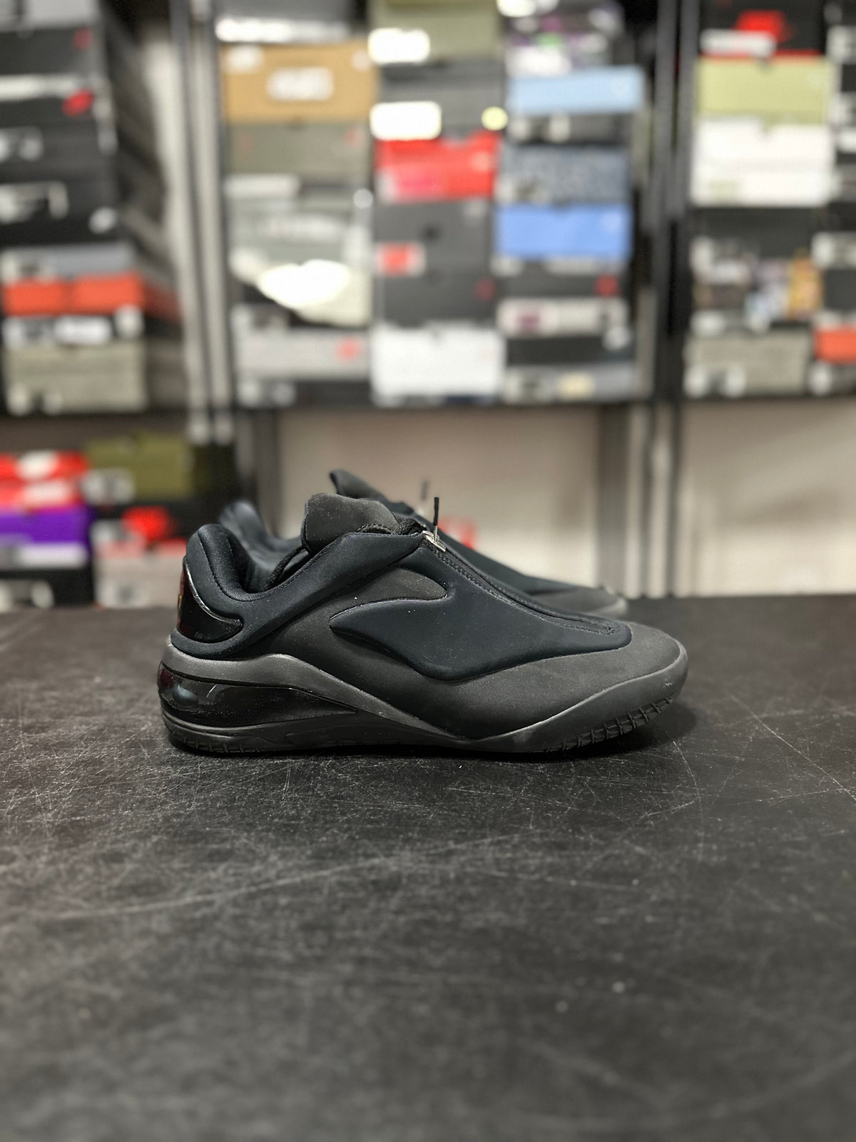 Size 8.5 - Shai 001