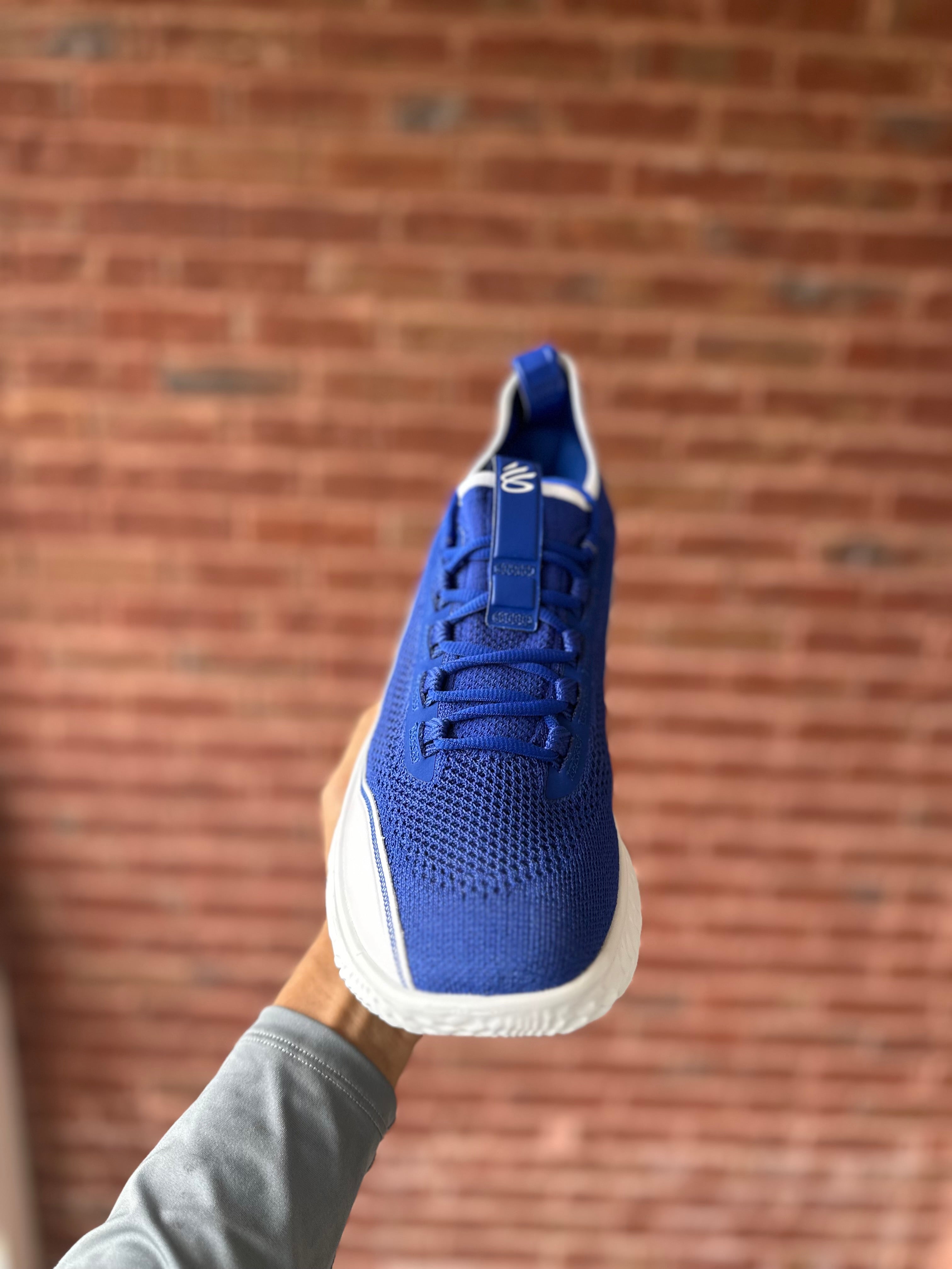 Size 11 - Curry 8 flow like water