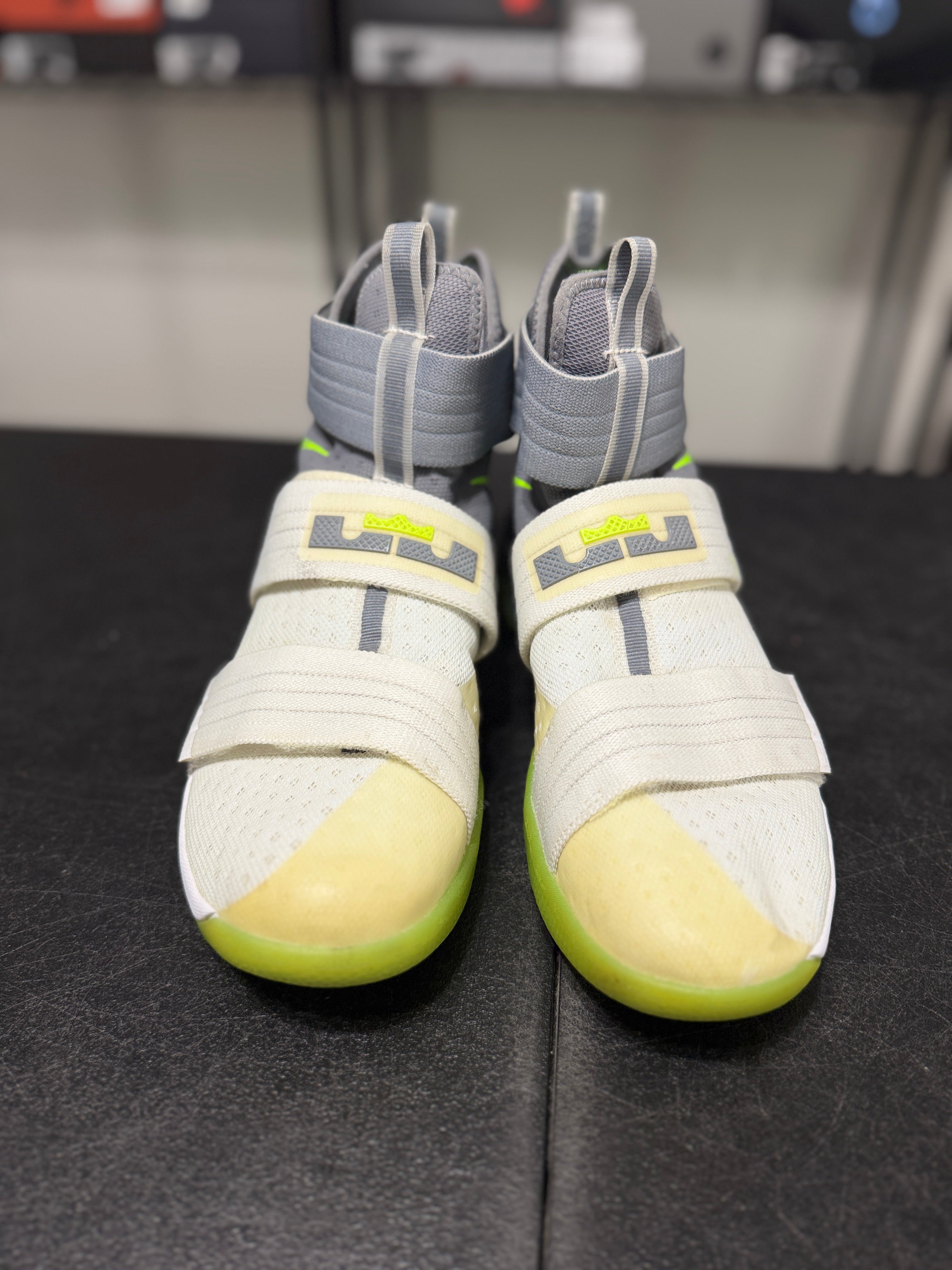 Size 12 - LeBron zoom soldier 10 Dunkman