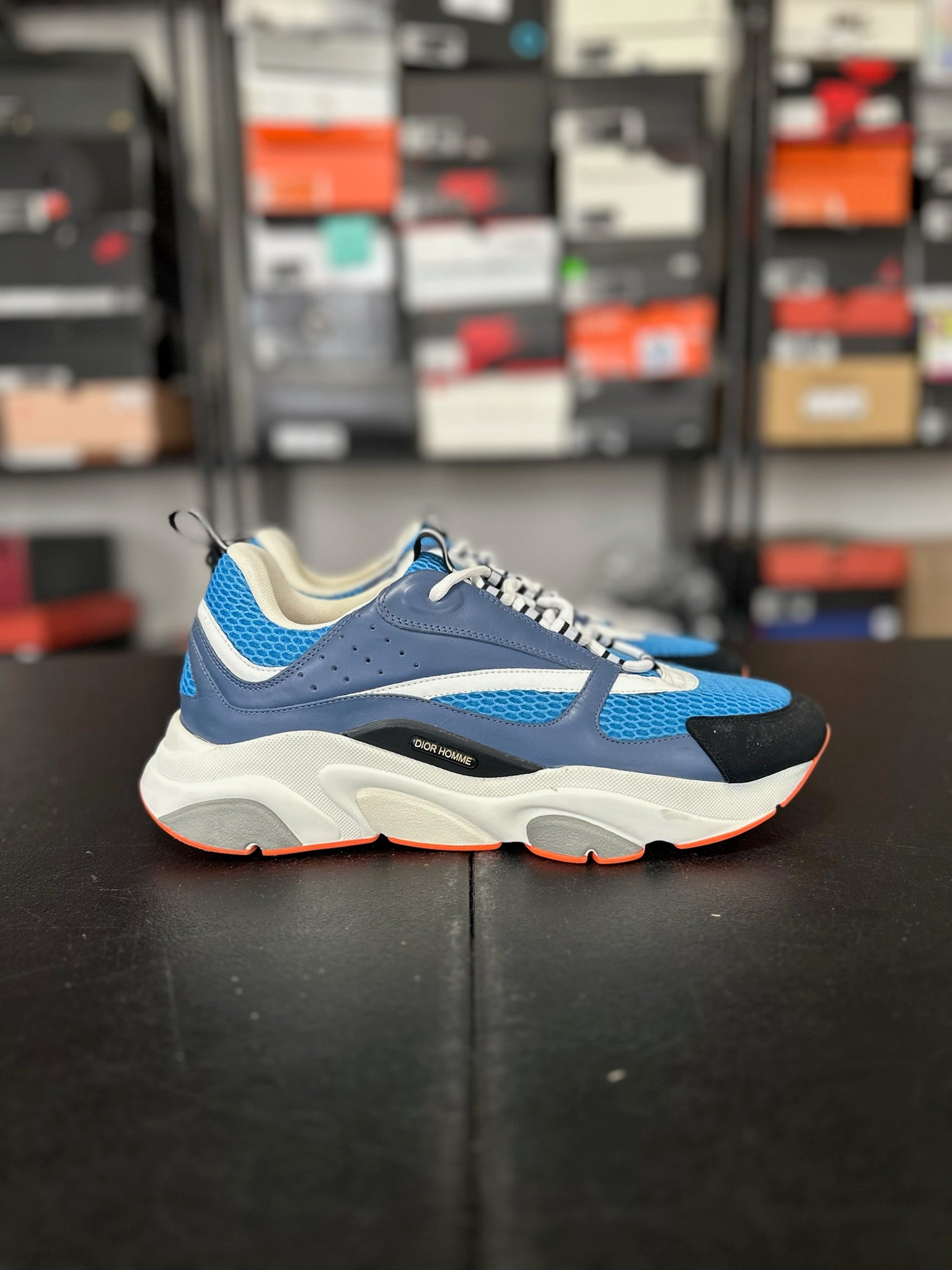 Size 12 - (45) Dior b22 blue/white