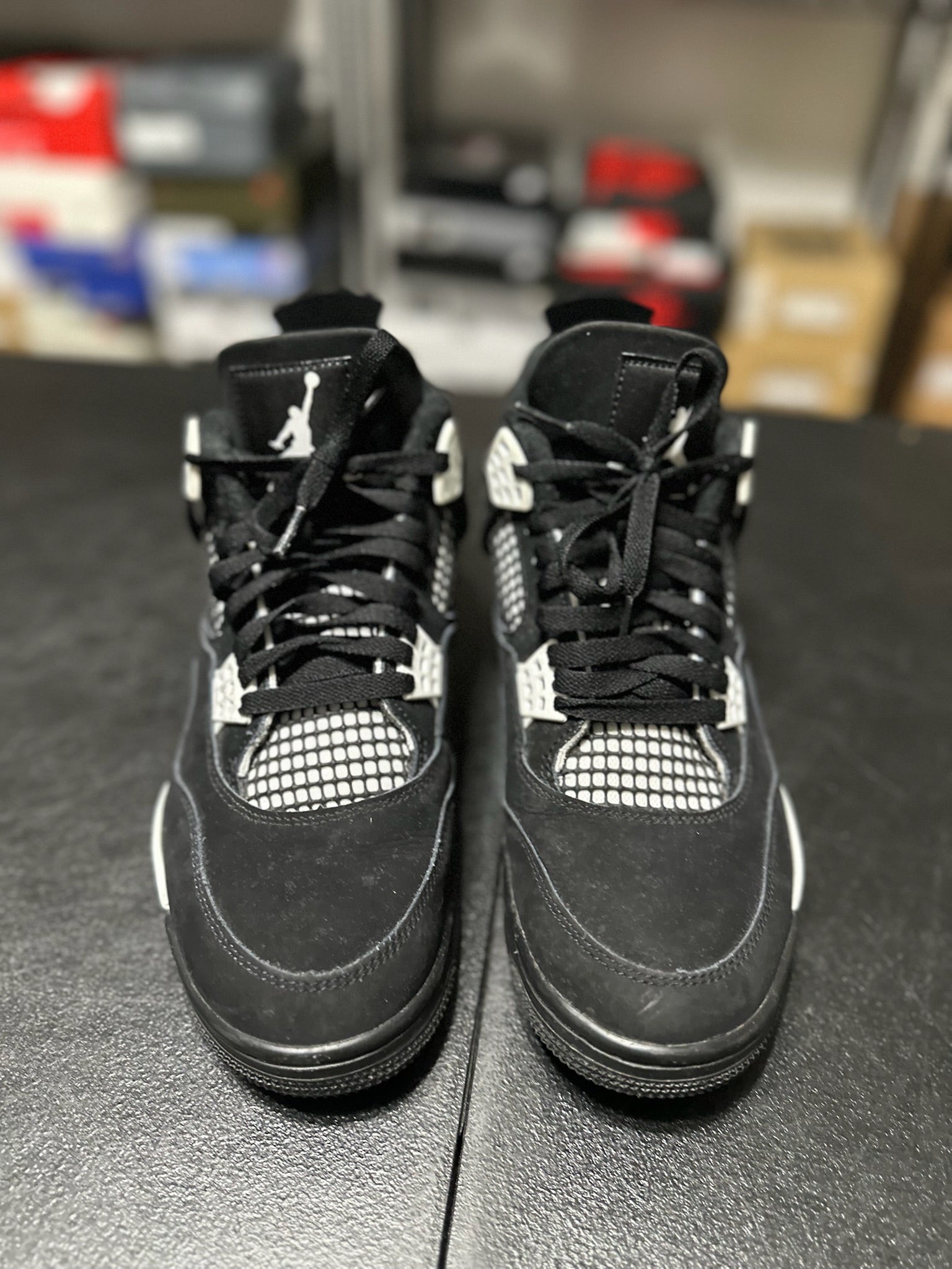 Size 11 - J4 White Thunder