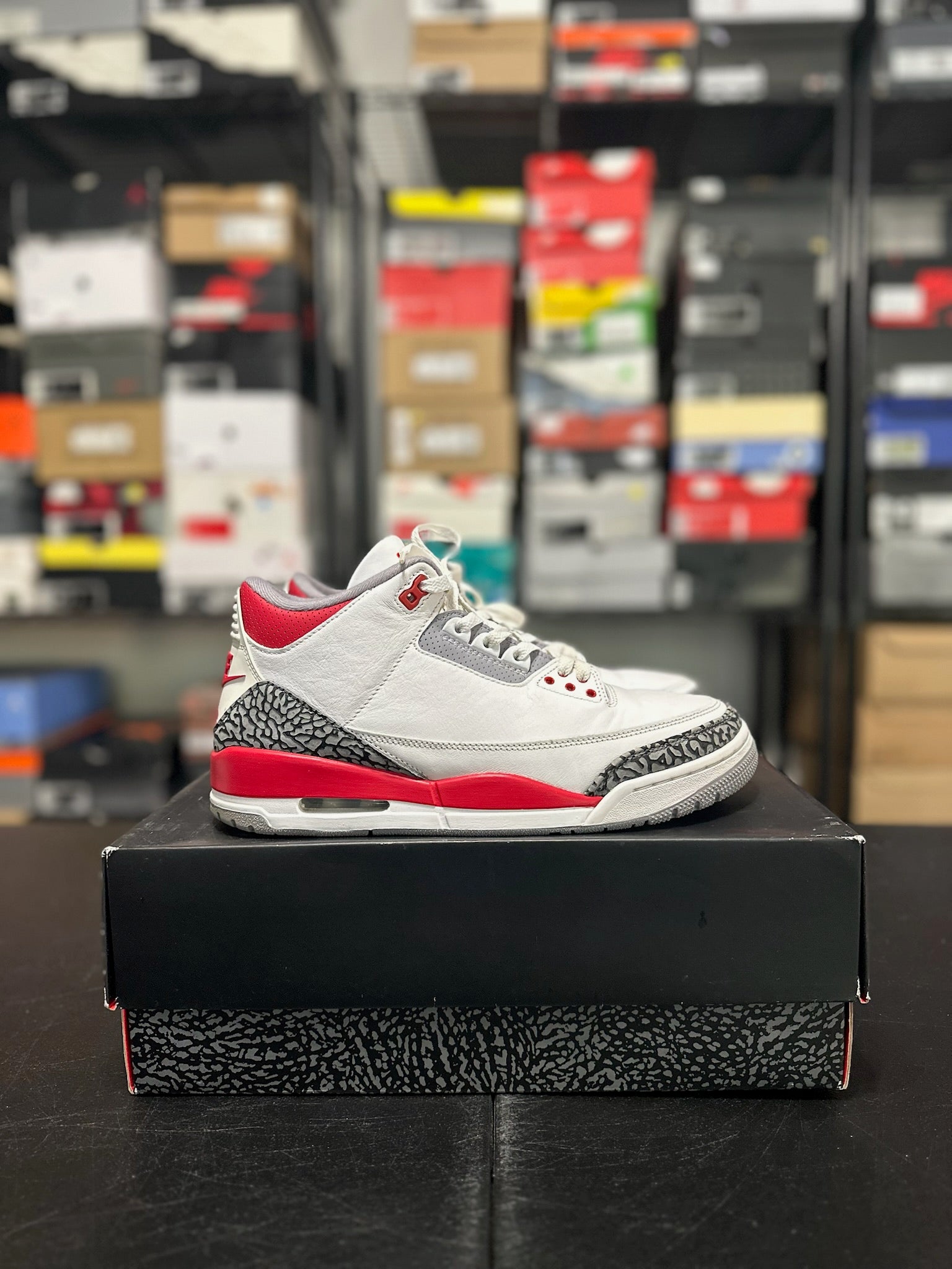 Size 10.5 - J3 Fire Red