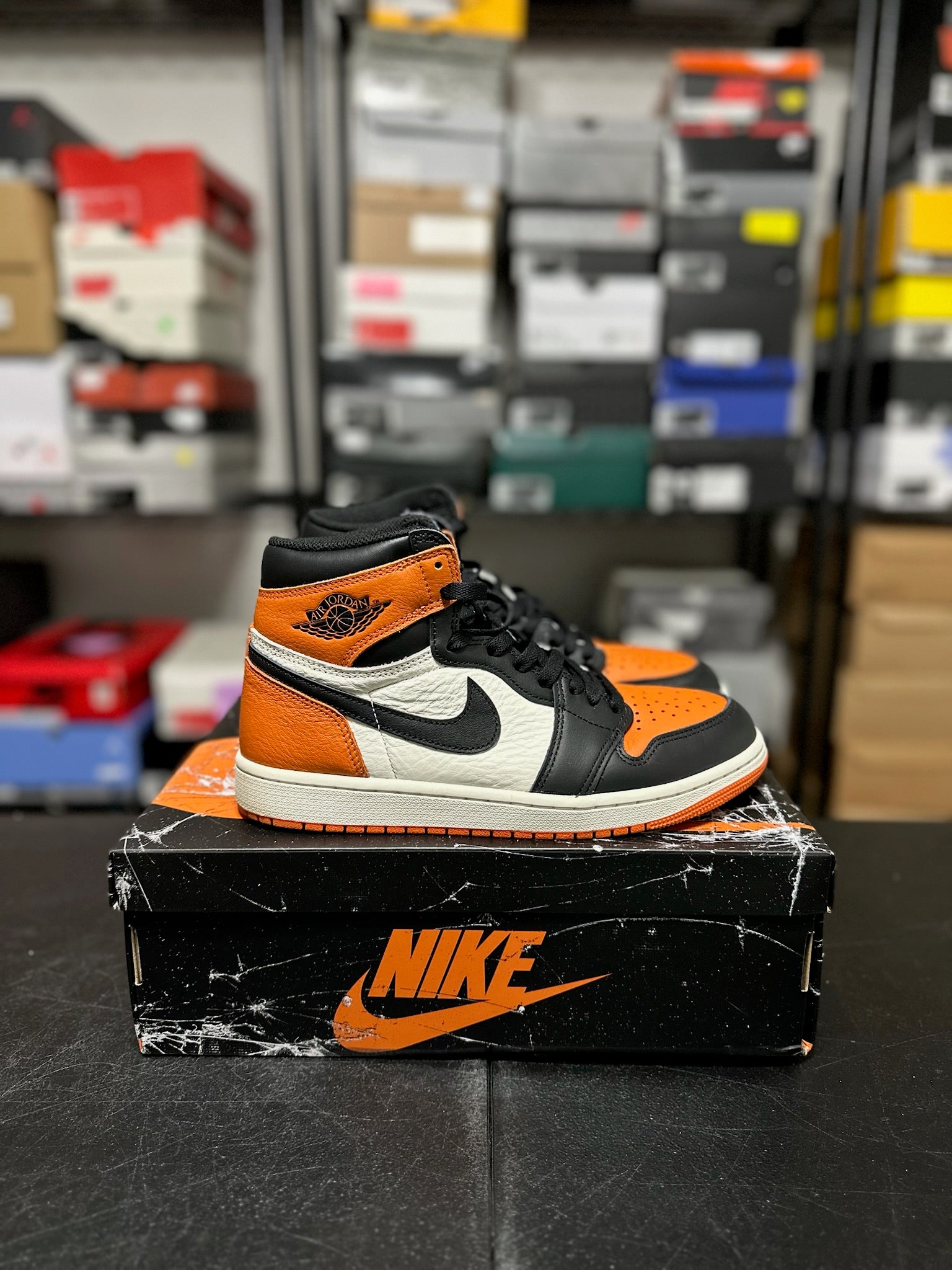 Size 9.5 - J1 Mid Shattered Backboard