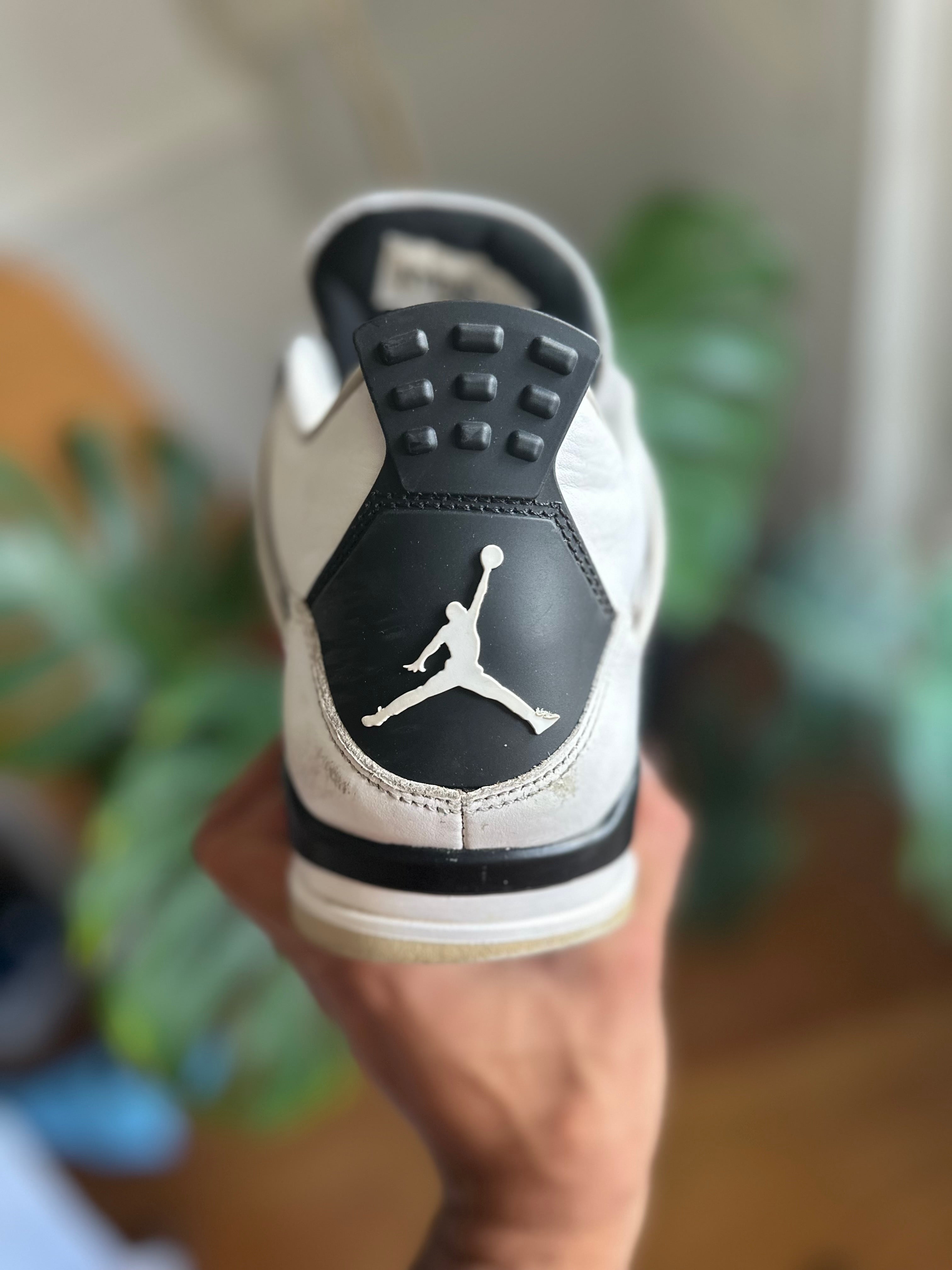 Size 8.5 - J4 military black