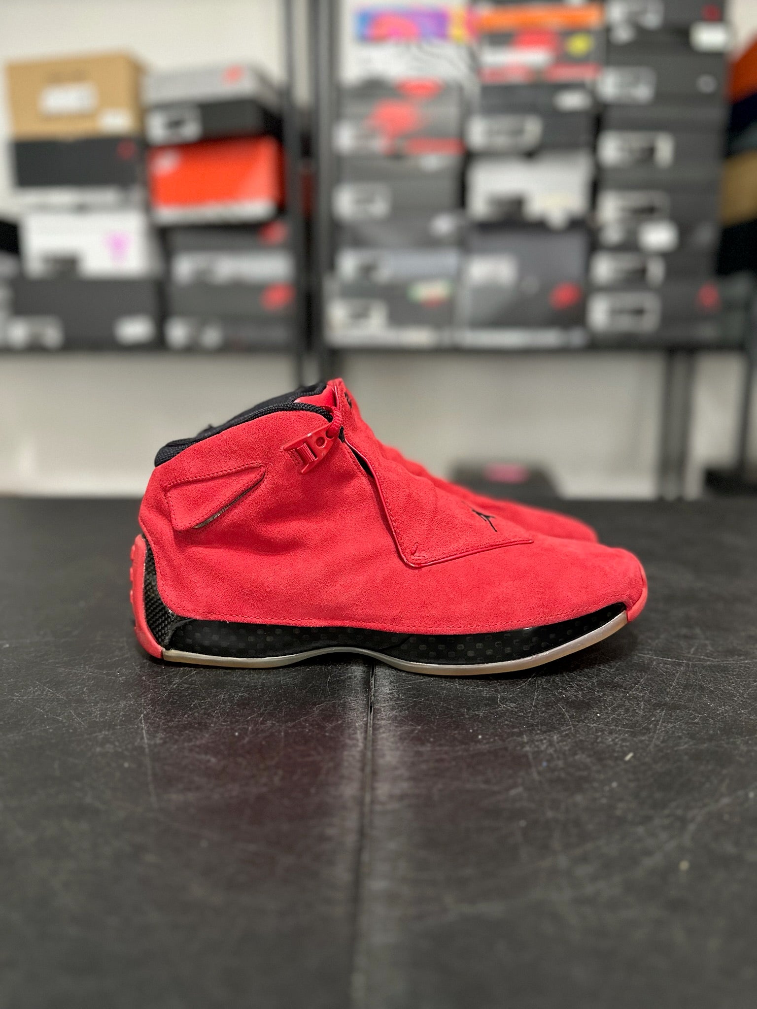 Size 10.5 - j18 toro