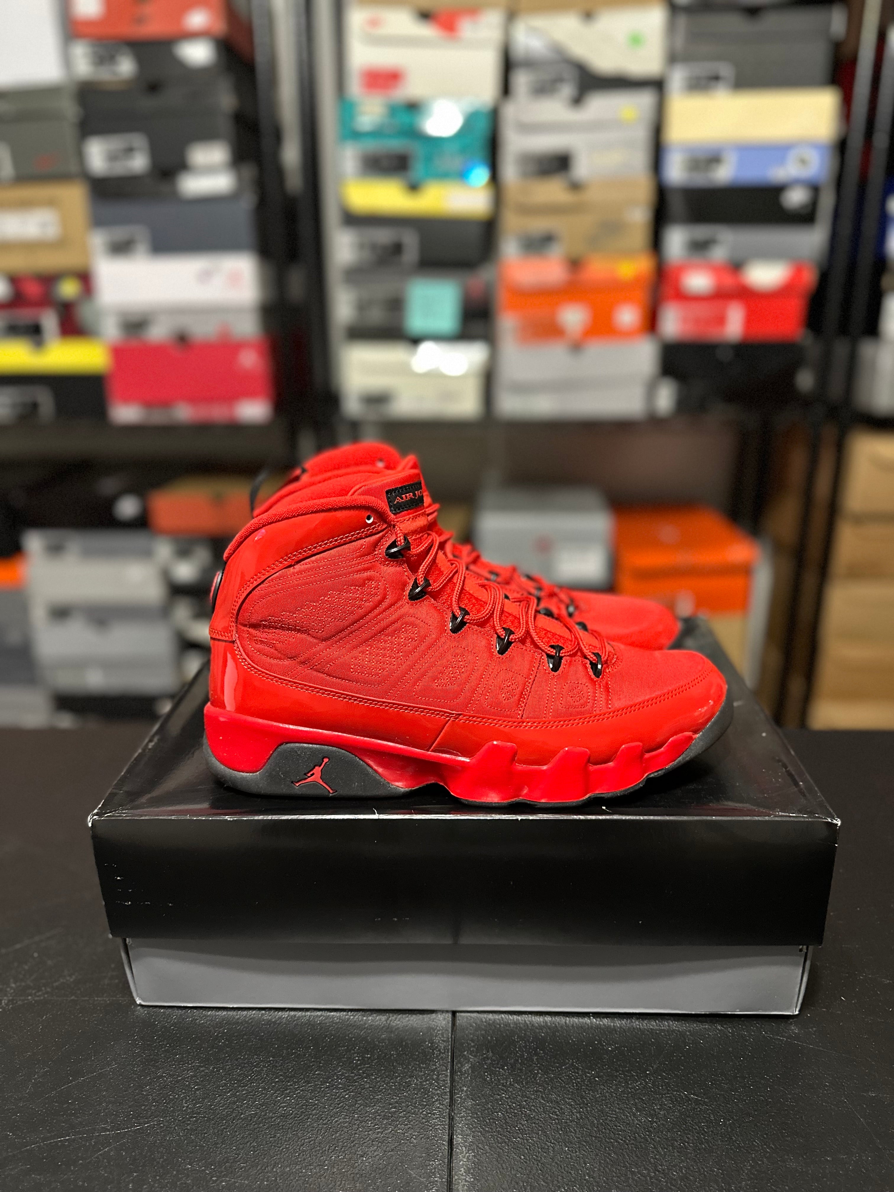 Size 10.5 - J9 chile red