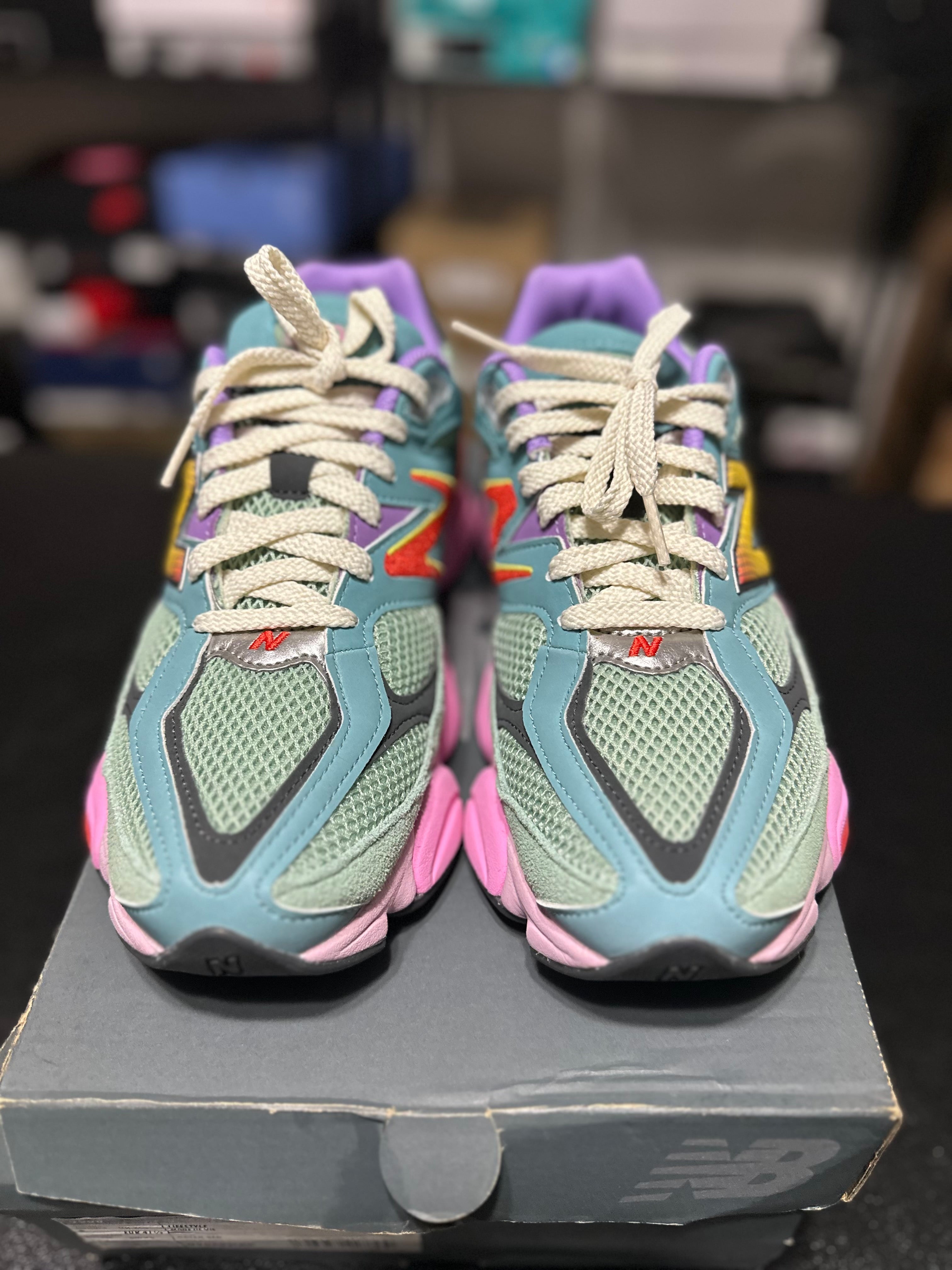 Size 8 - NB 9060 warped