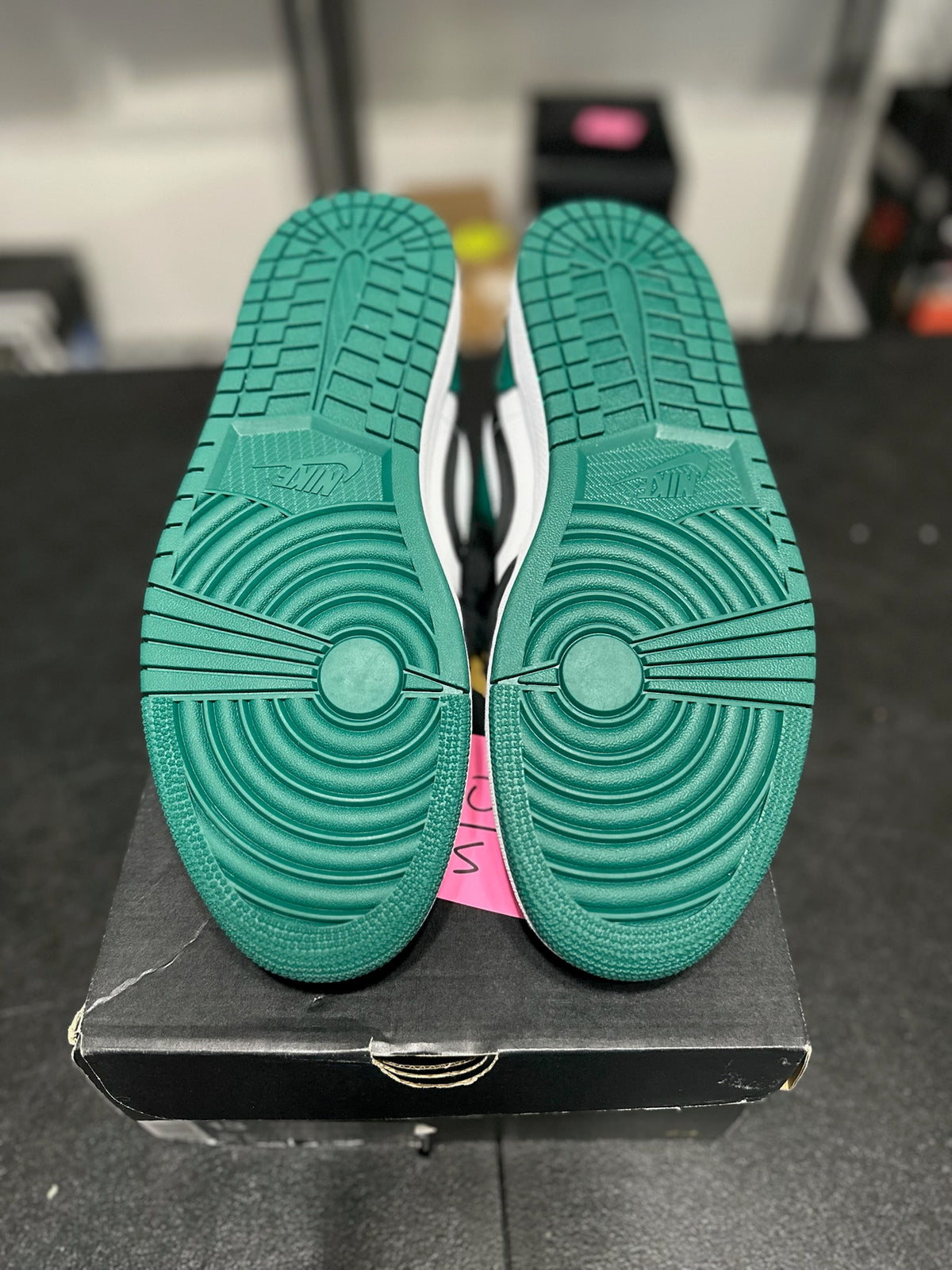 Size 13 - J1 Low White Black Mystic Green DS