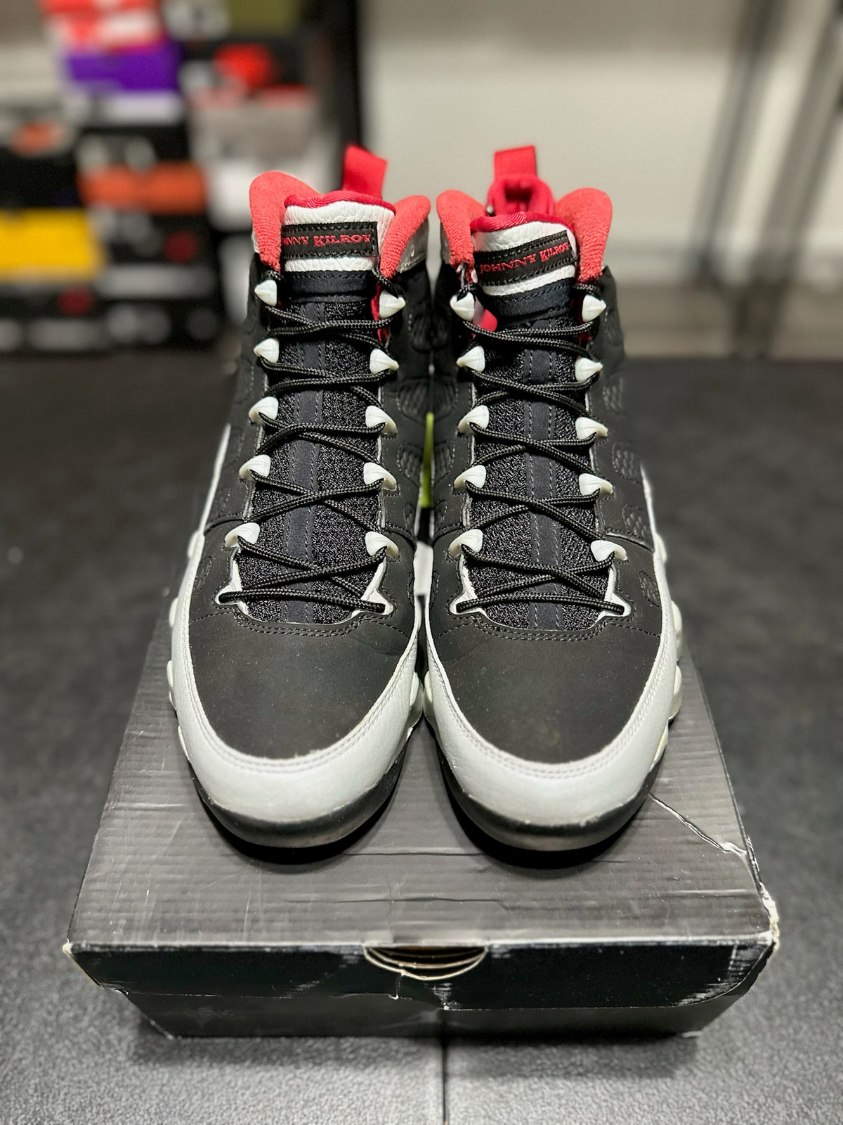 Size 8.5 - j9 Johnny Kilroy