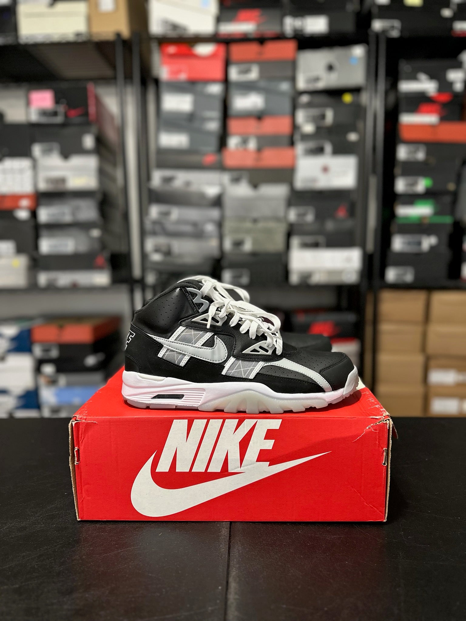 Size 10 - Air Trainer High Raiders