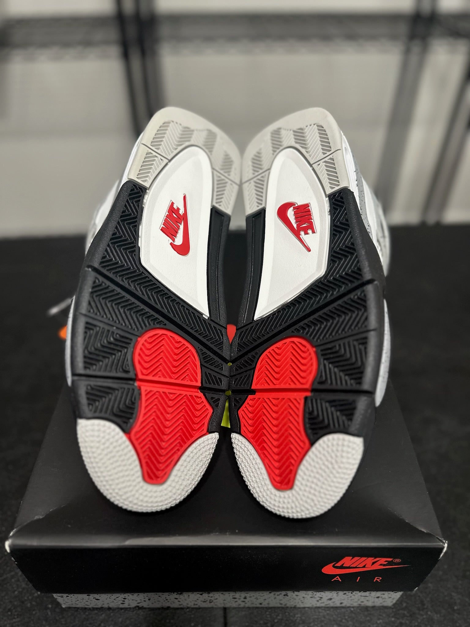 Size 12 - J4 White Cement DS