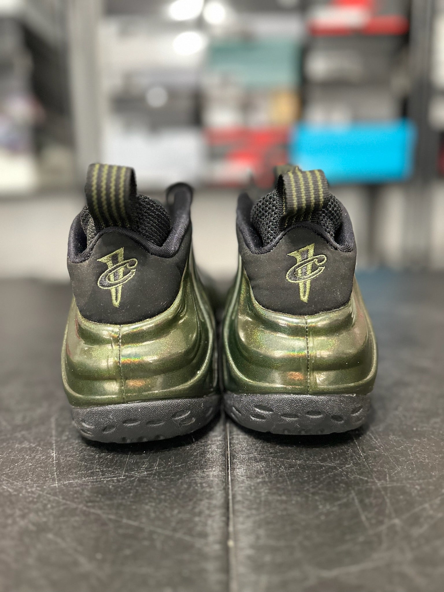 Size 10.5 - Foamposite 1 Legion Green
