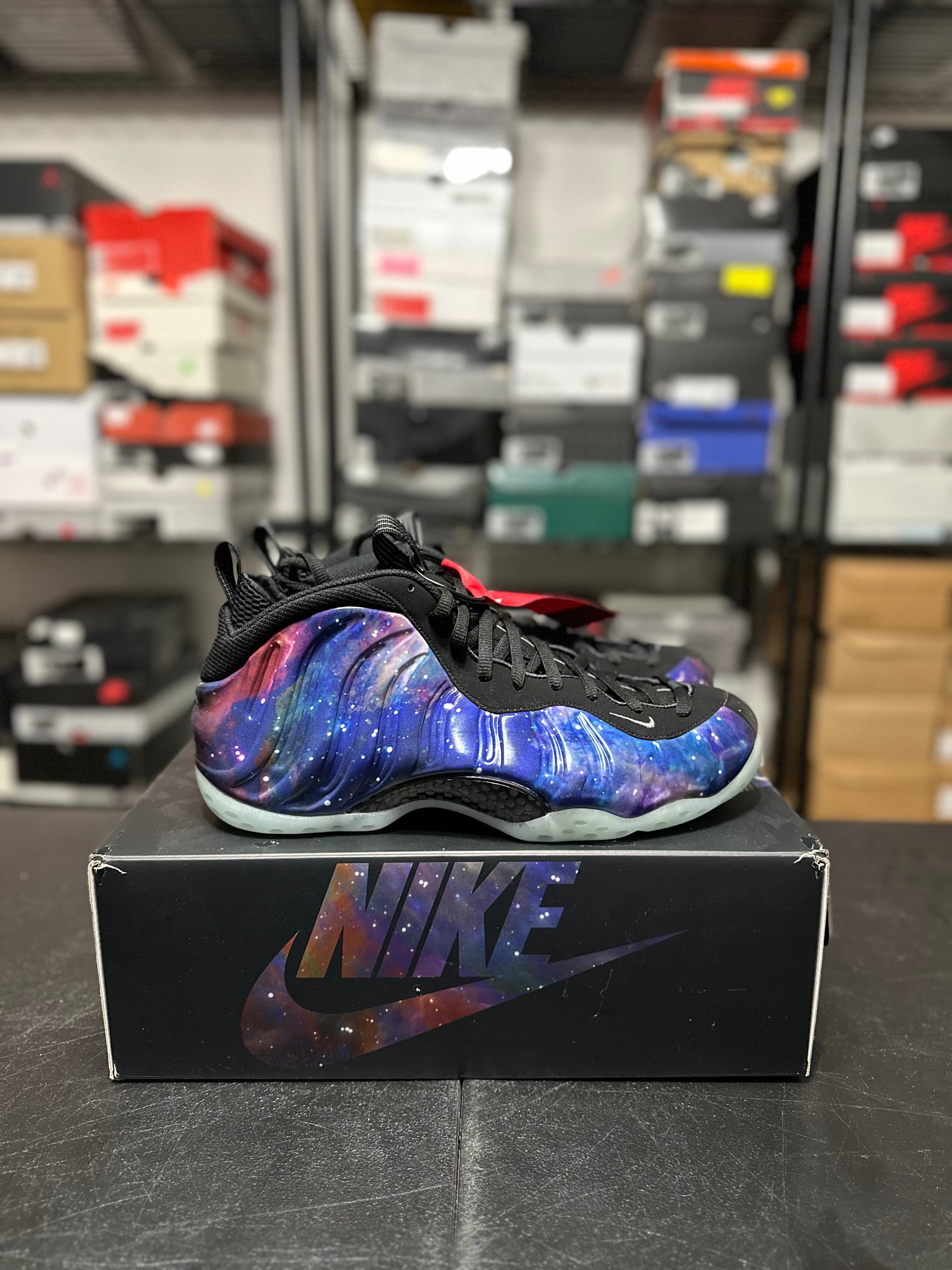 Size 13 - Foamposite Galaxy DS