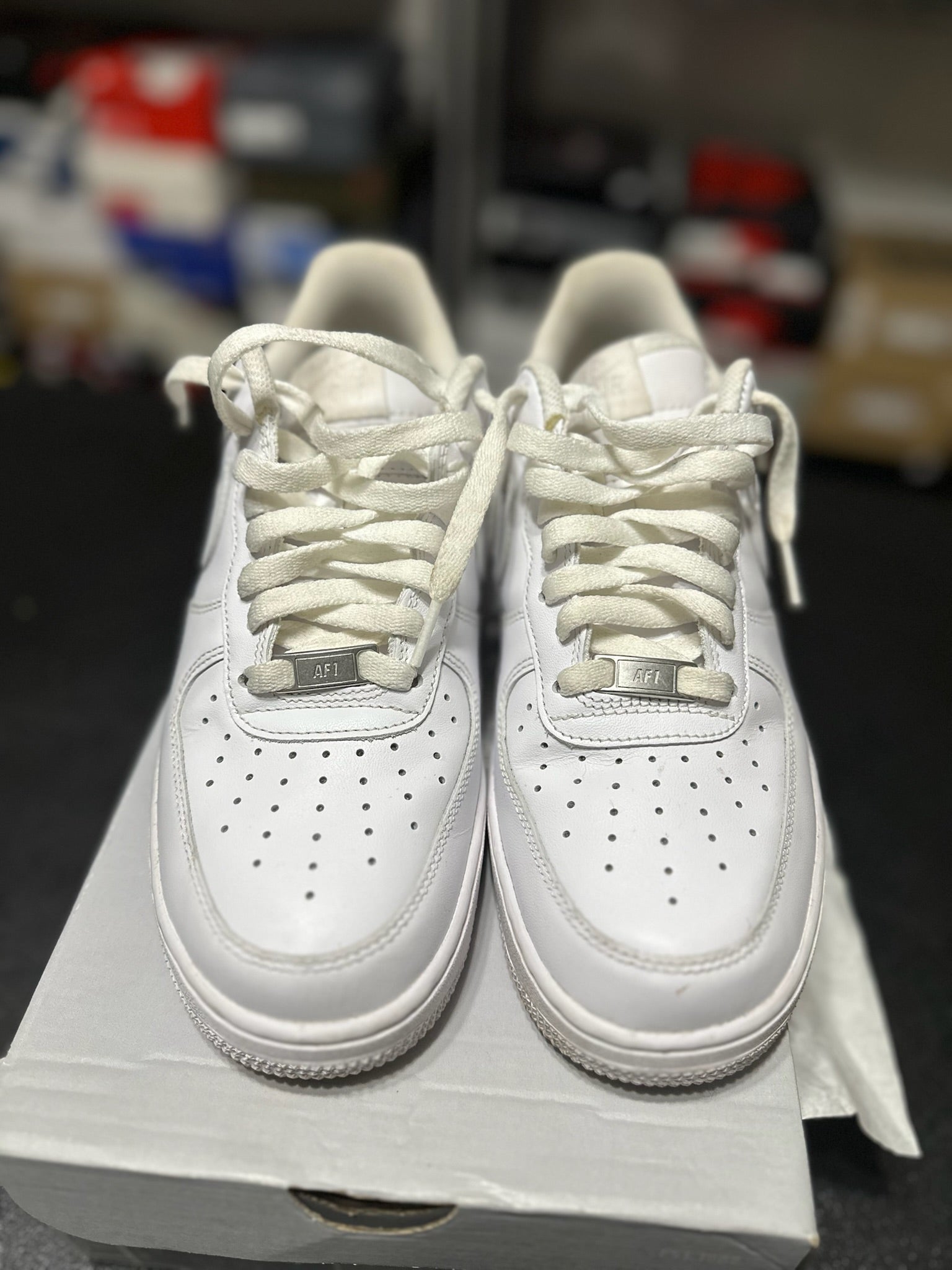 Size 7.5 - AF 1 White