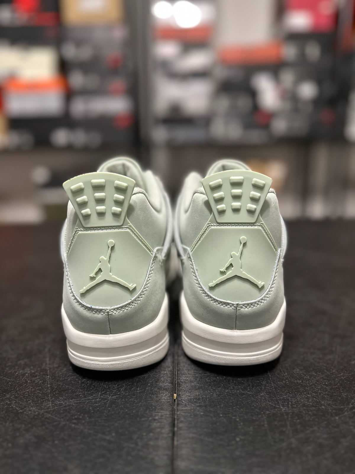 Size 10.5 - (12W) J4 Seafoam Sail DS