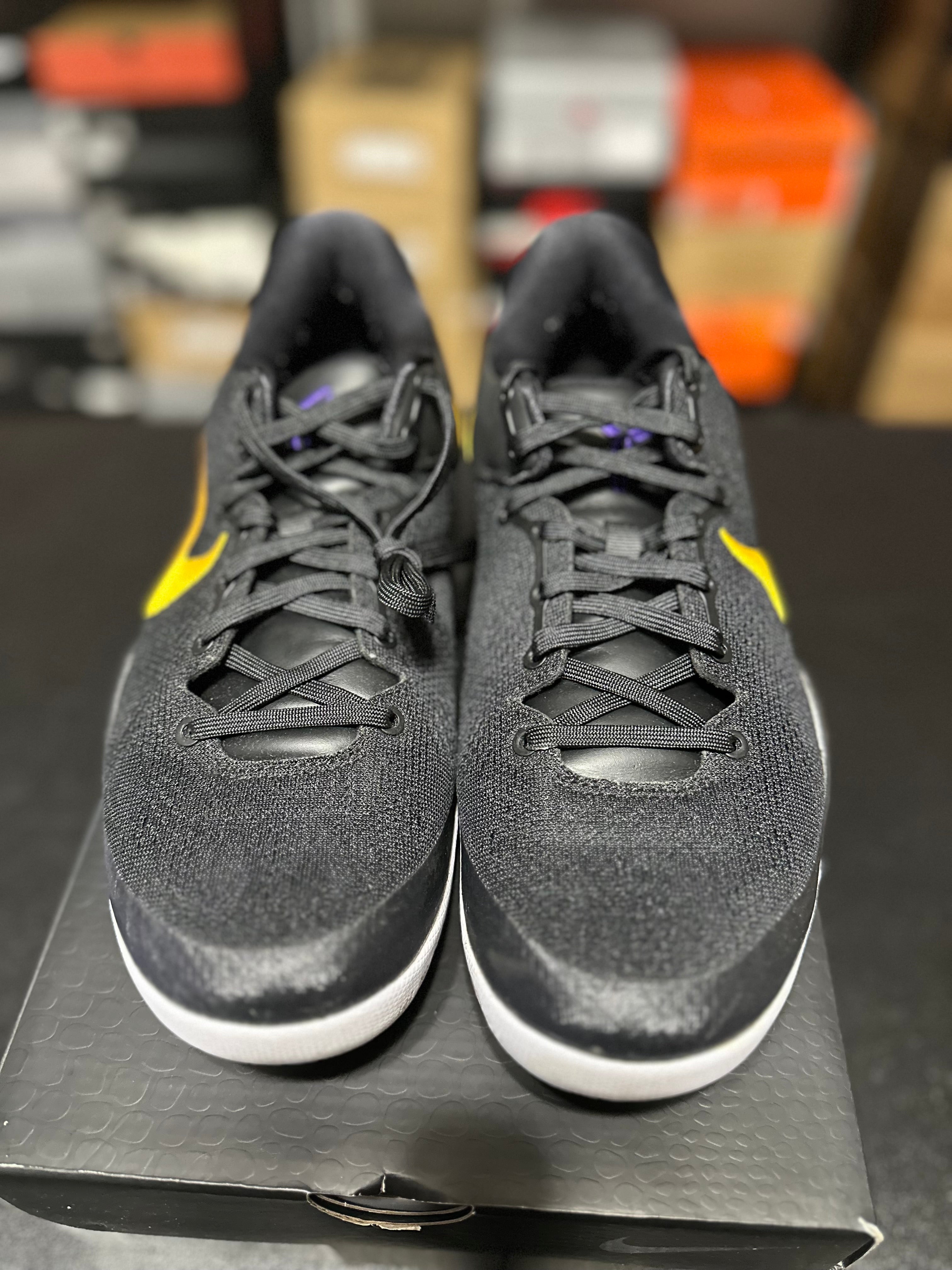 Size 10 - Kobe 8 lakers