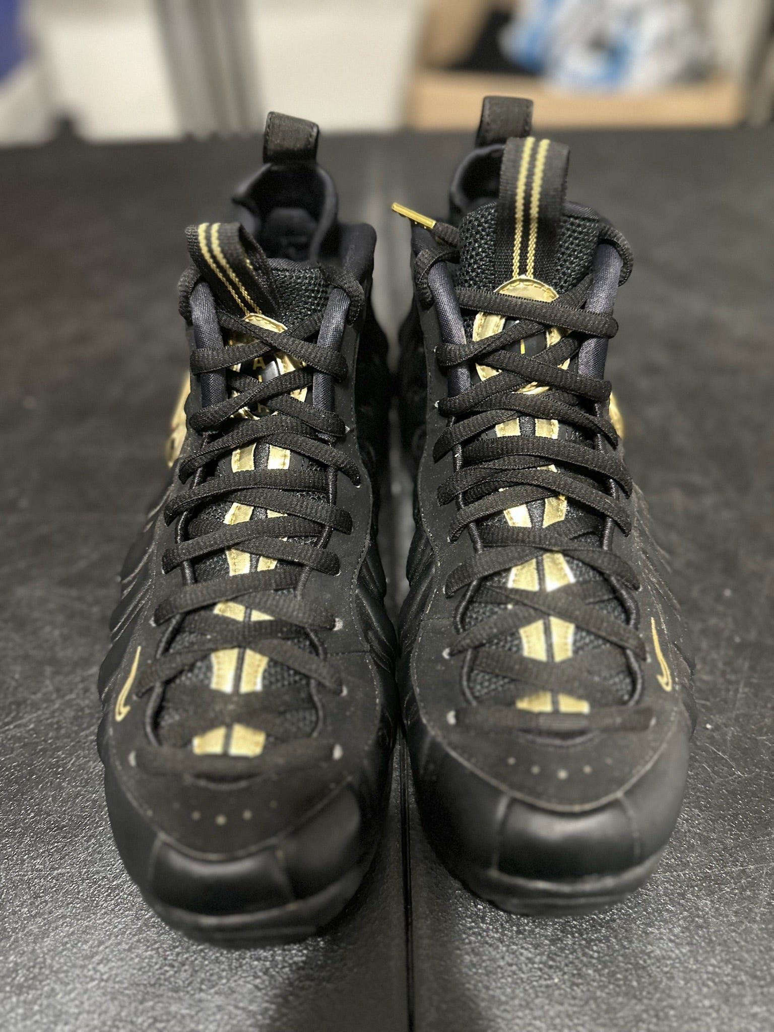 Size 9.5 - Foamposite Pro Black Metallic Gold