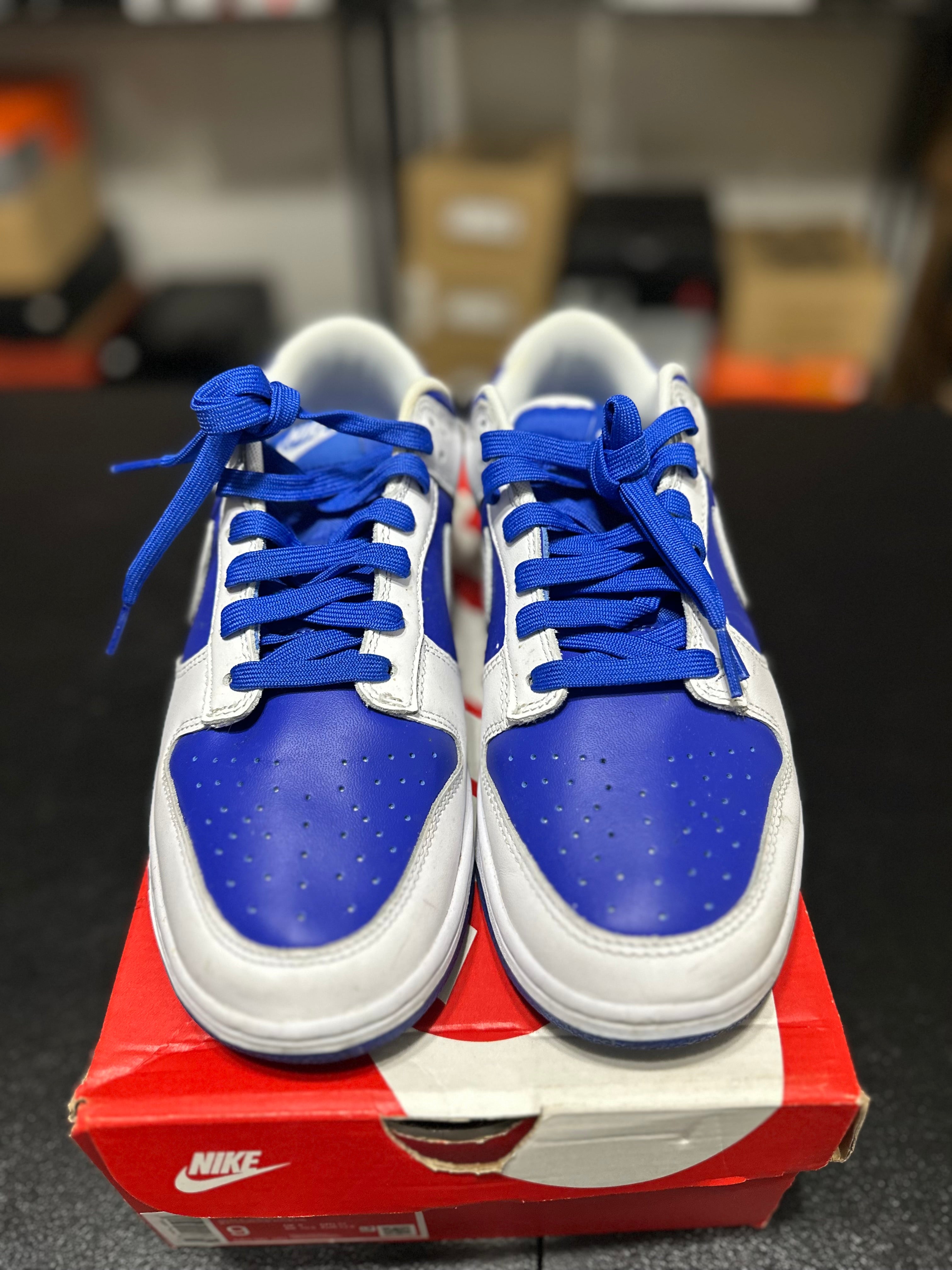 Size 9 - dunk low racer