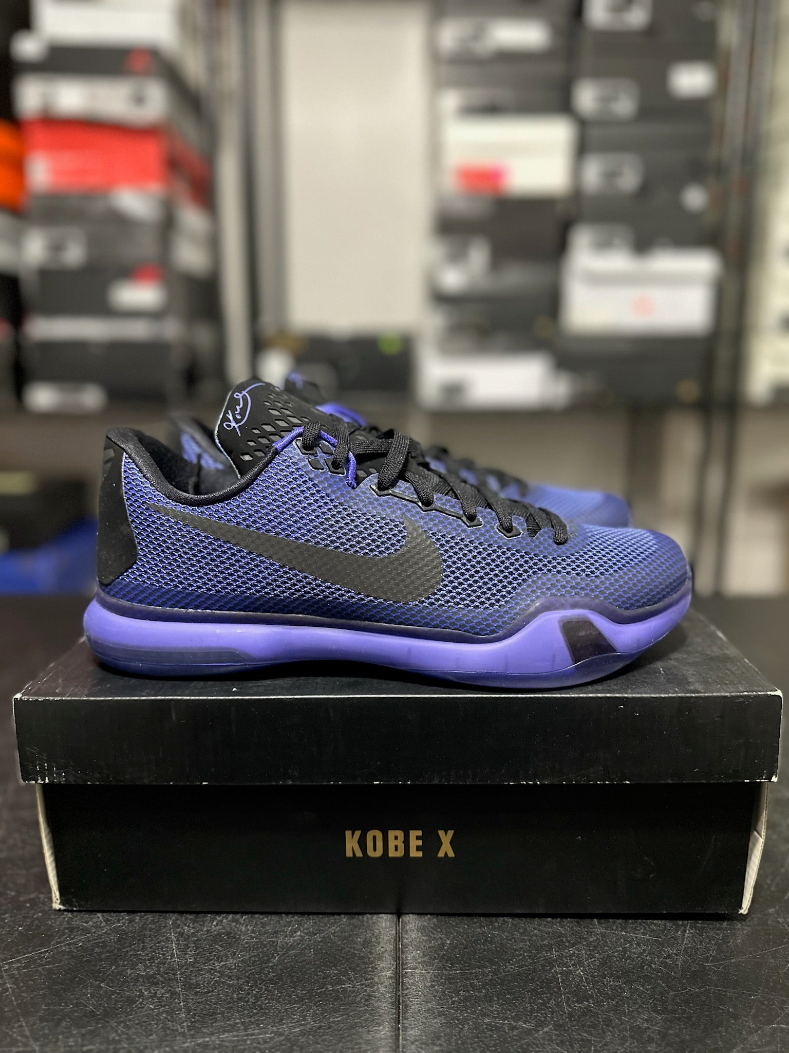 10.5 - Kobe 10 Blackout