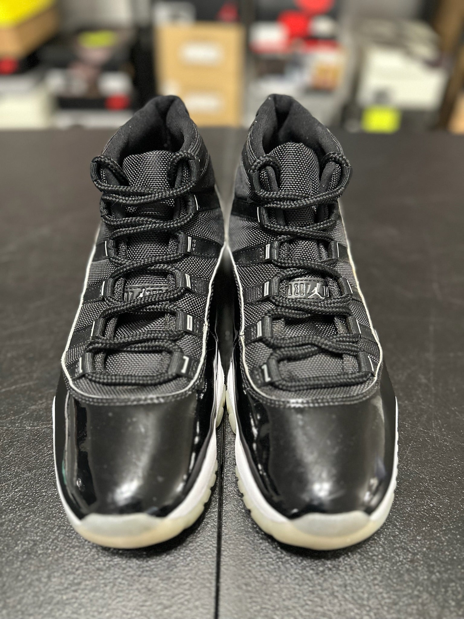 Size 10 - J11 Jubilee 25th Anniversary