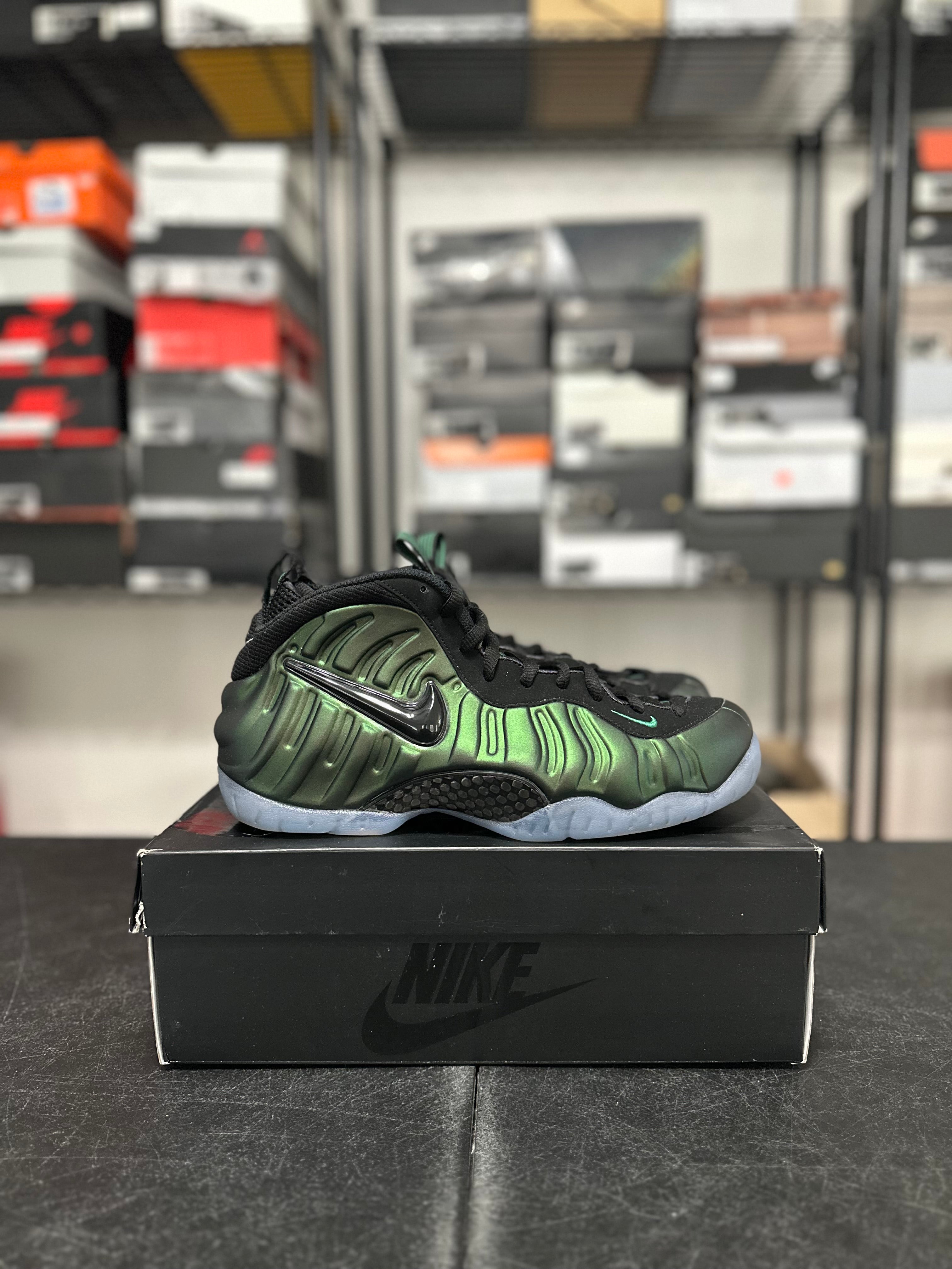 Size 10.5 - Foamposite Pro Pine Green