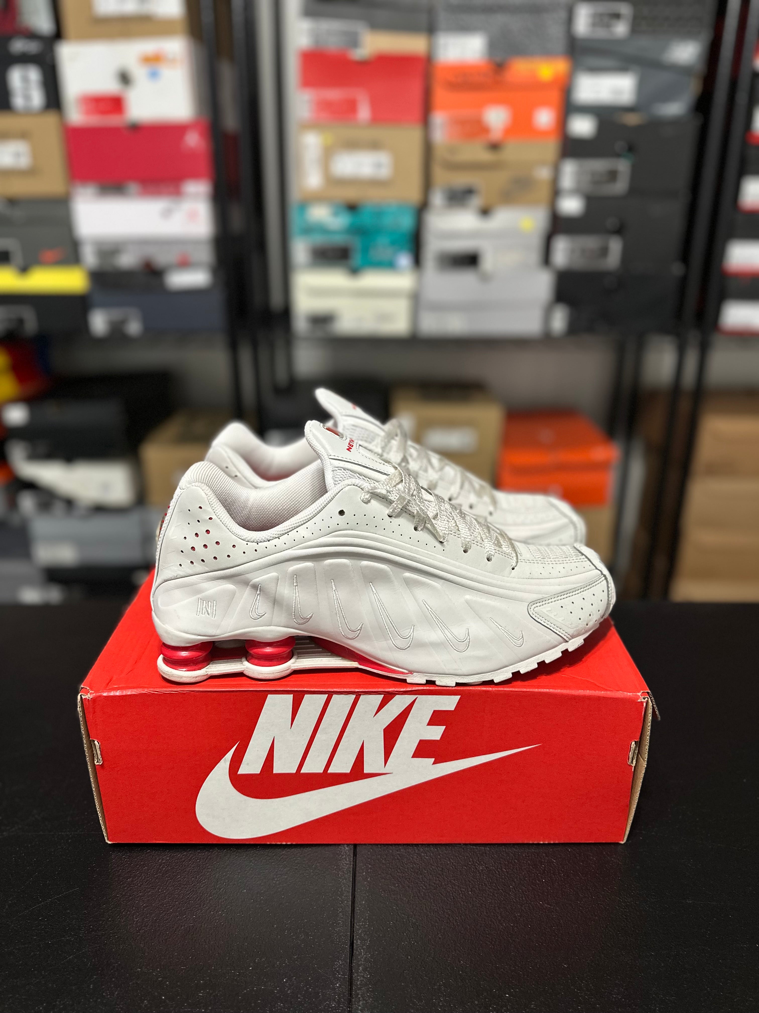 Size 12 - Nike shox r4 Neymar jr