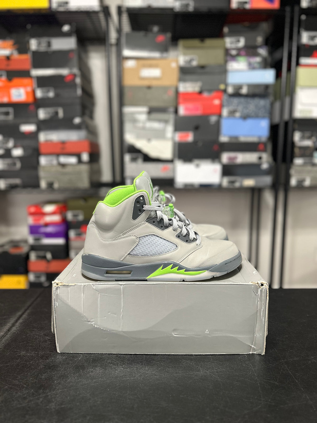 Size 11.5 - J5 green bean