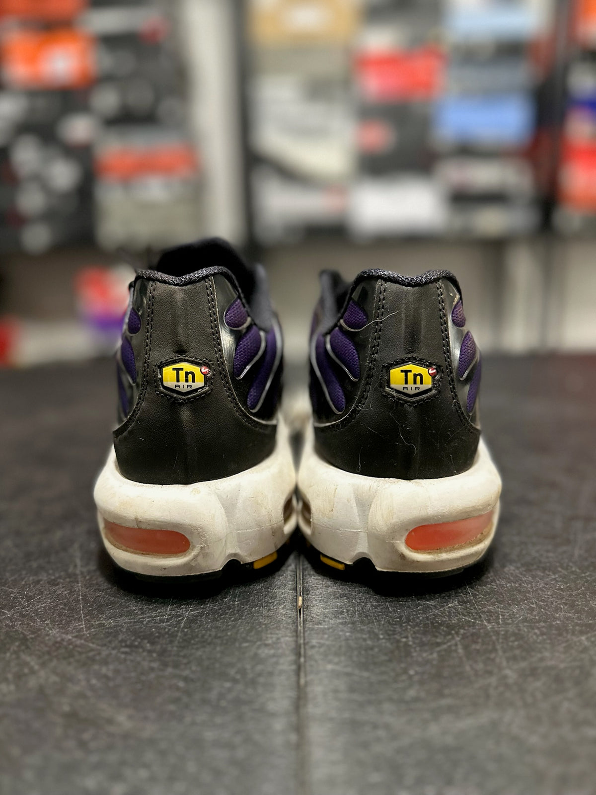 Size 13 - AM Plus voltage purple