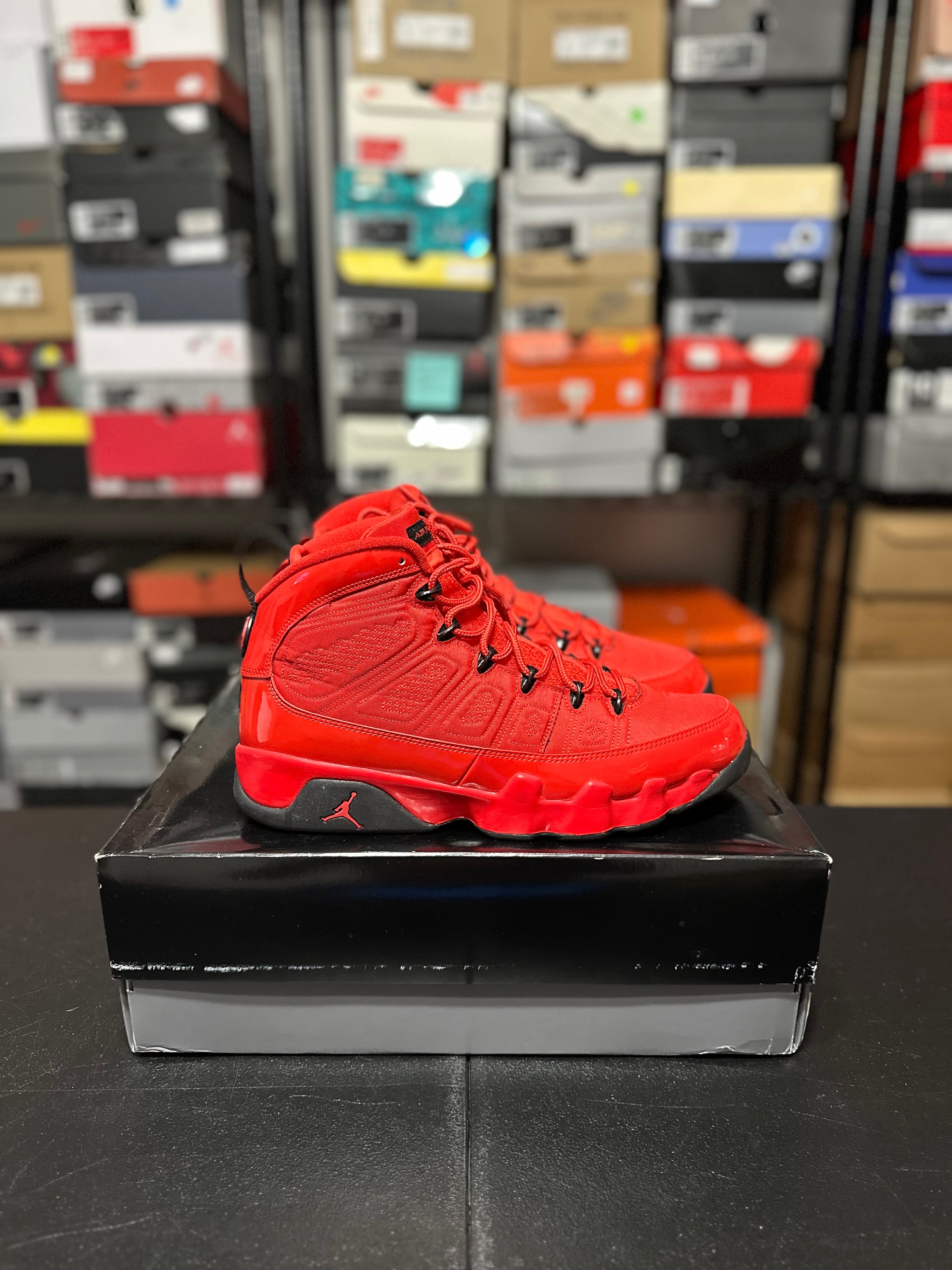 Size 11 - J9 chile red