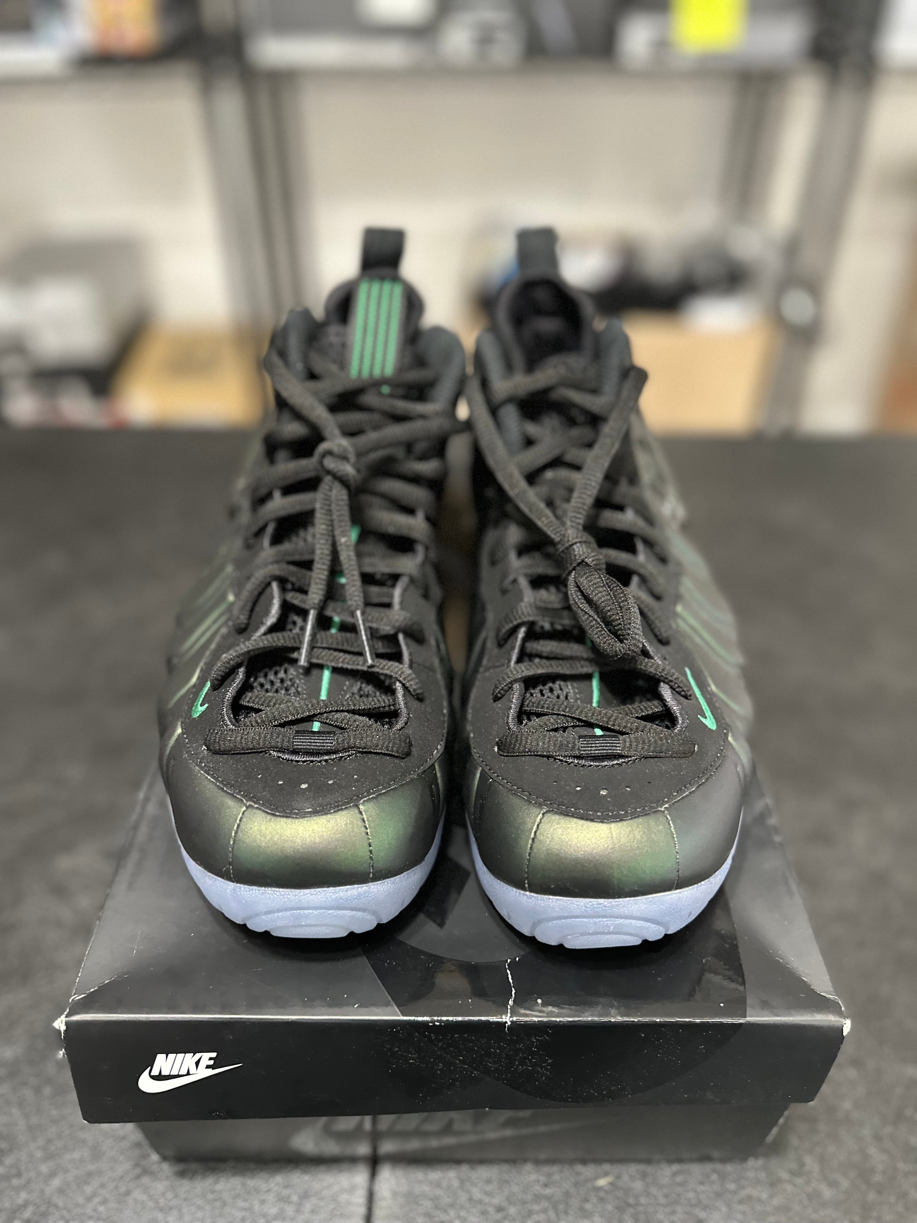 Size 9.5 - Foamposite pine green