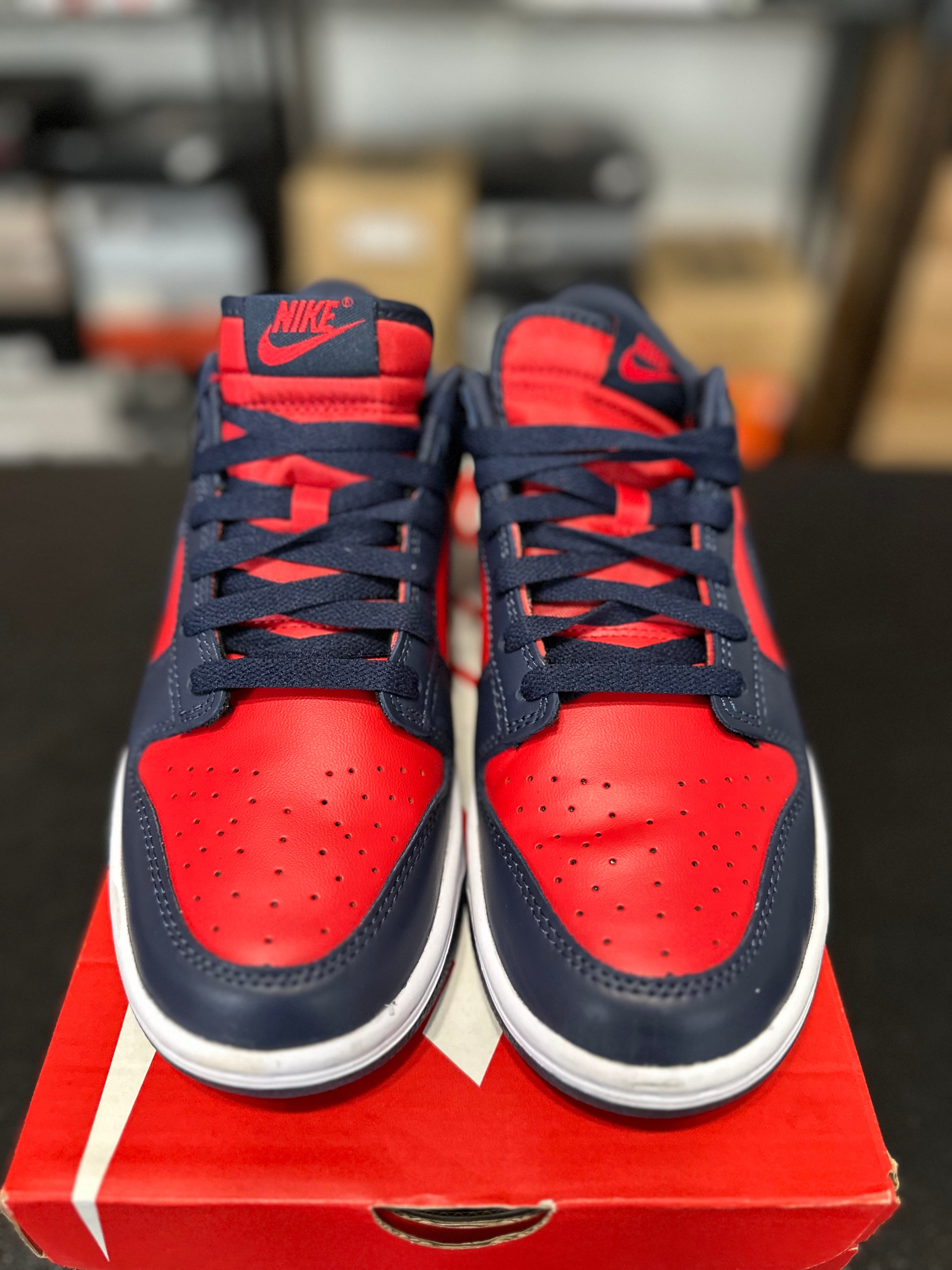 Size 8.5 - Dunk low navy red