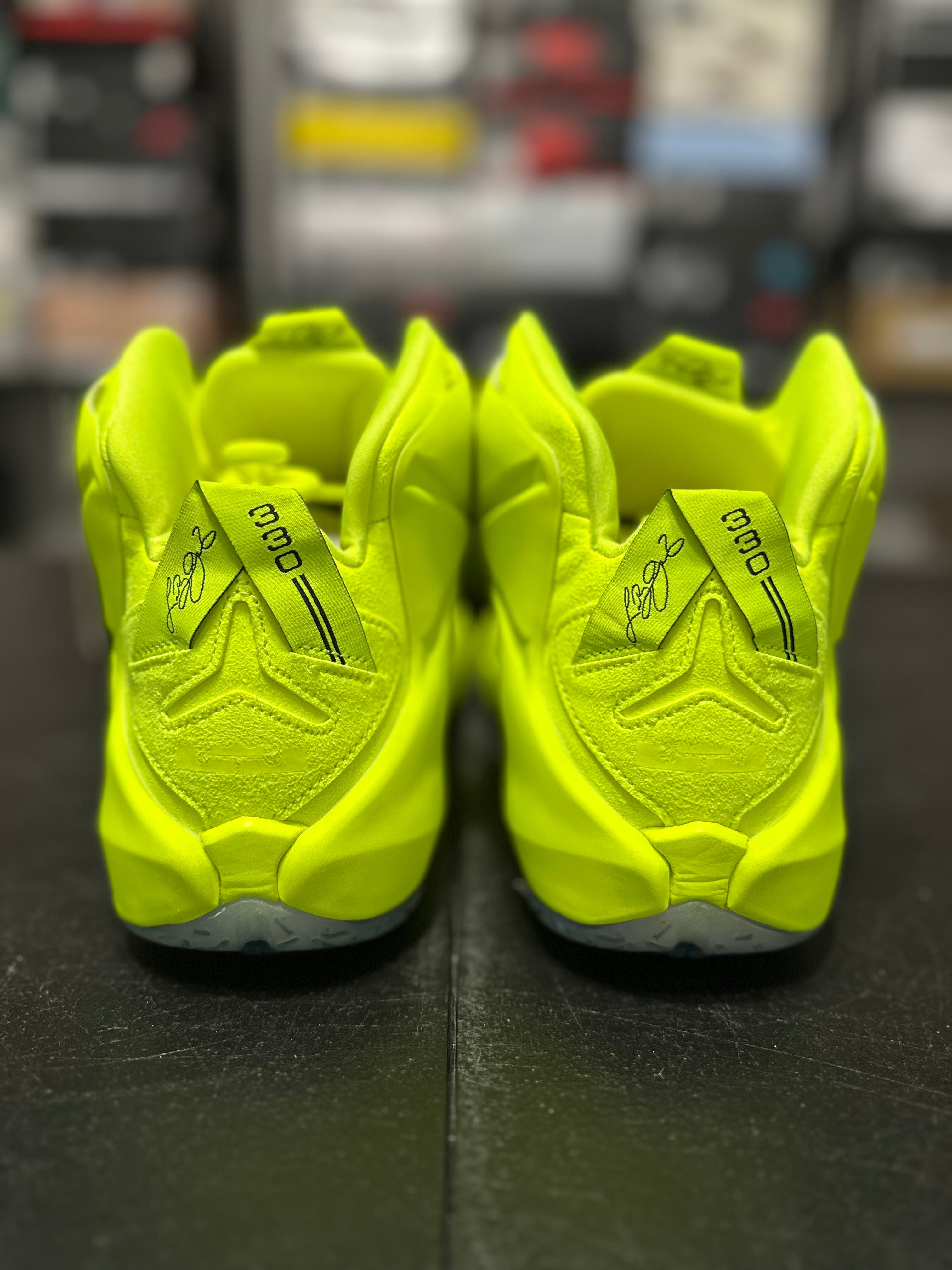 Size 11 - LeBron 12 EXT tennis ball DS
